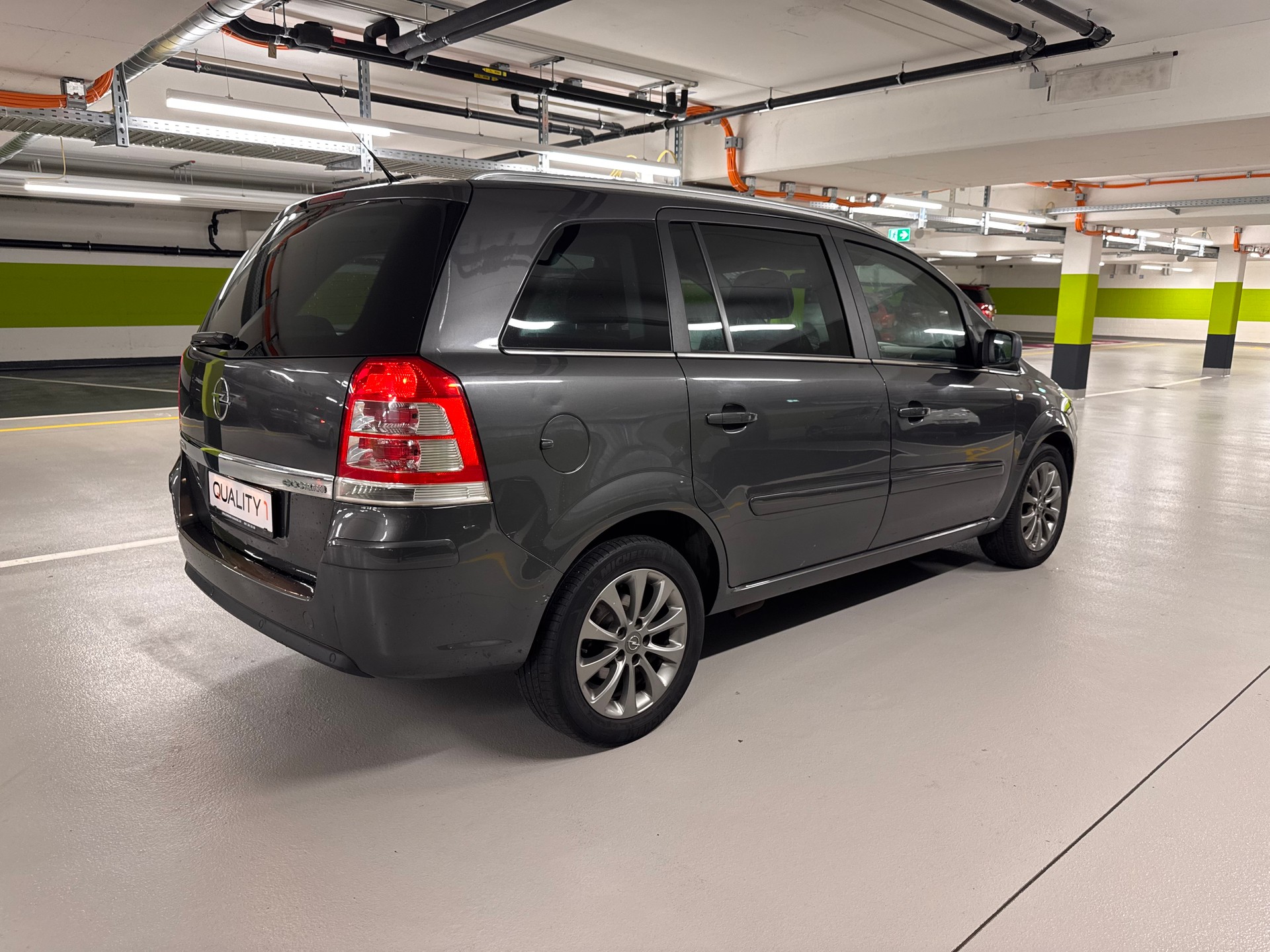 OPEL Zafira 1.6i 16V Turbo CNG Cosmo-image-4