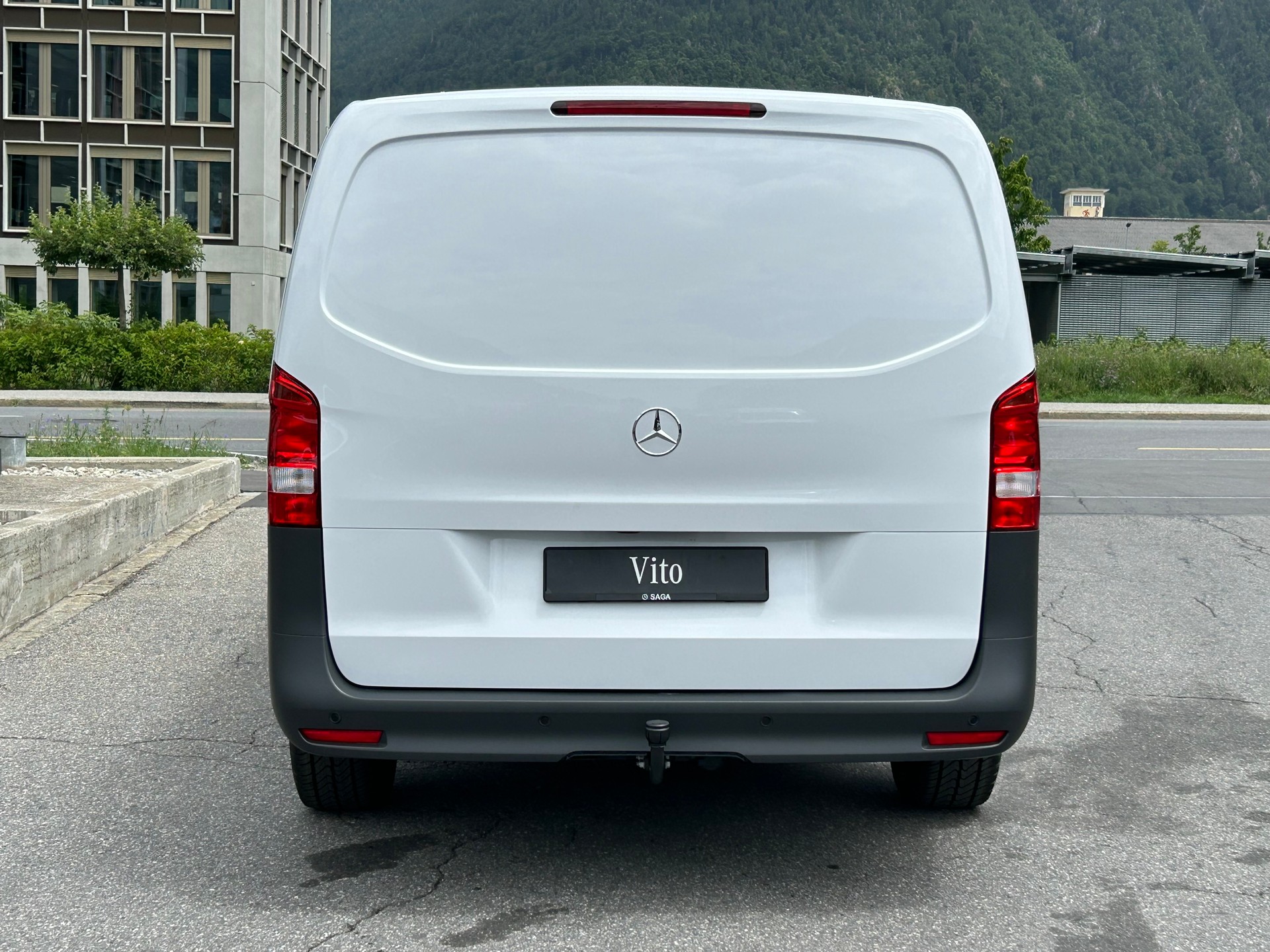MERCEDES-BENZ Vito 114 CDI Kasten Worker Lang 4Matic-image-5