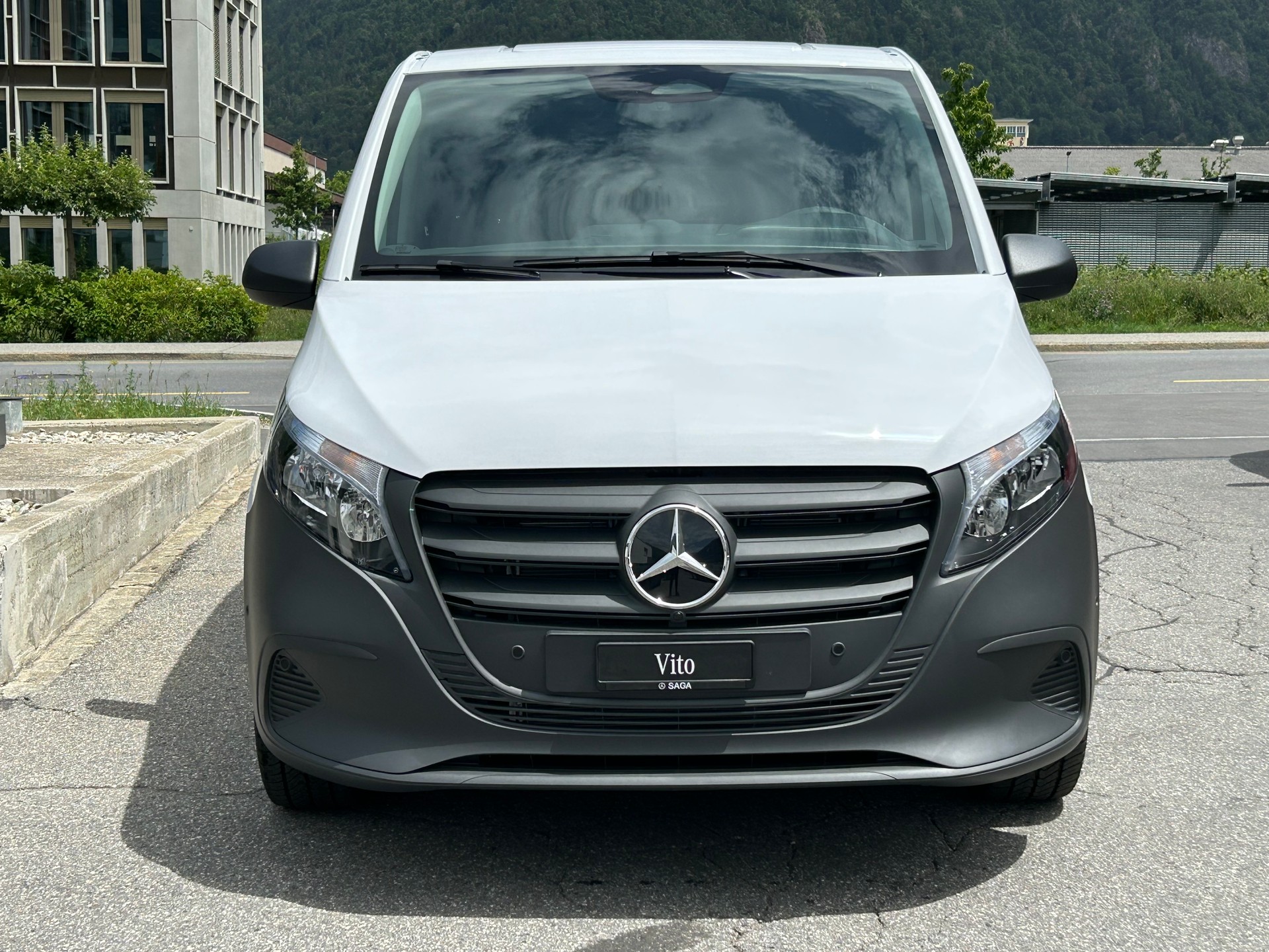 MERCEDES-BENZ Vito 114 CDI Kasten Worker Lang 4Matic-image-1