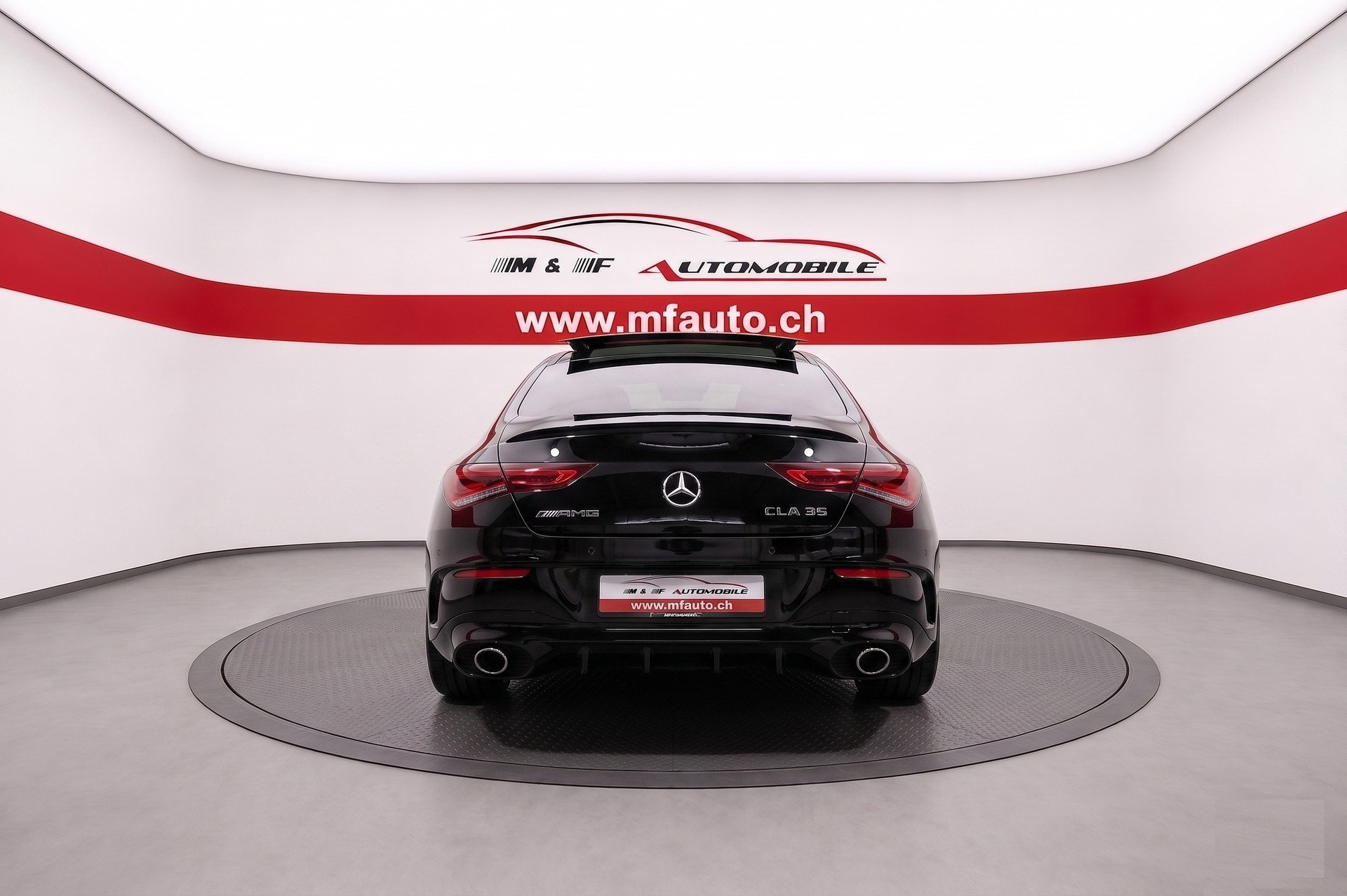 MERCEDES-BENZ CLA 35 AMG 4matic-showroom-element-2