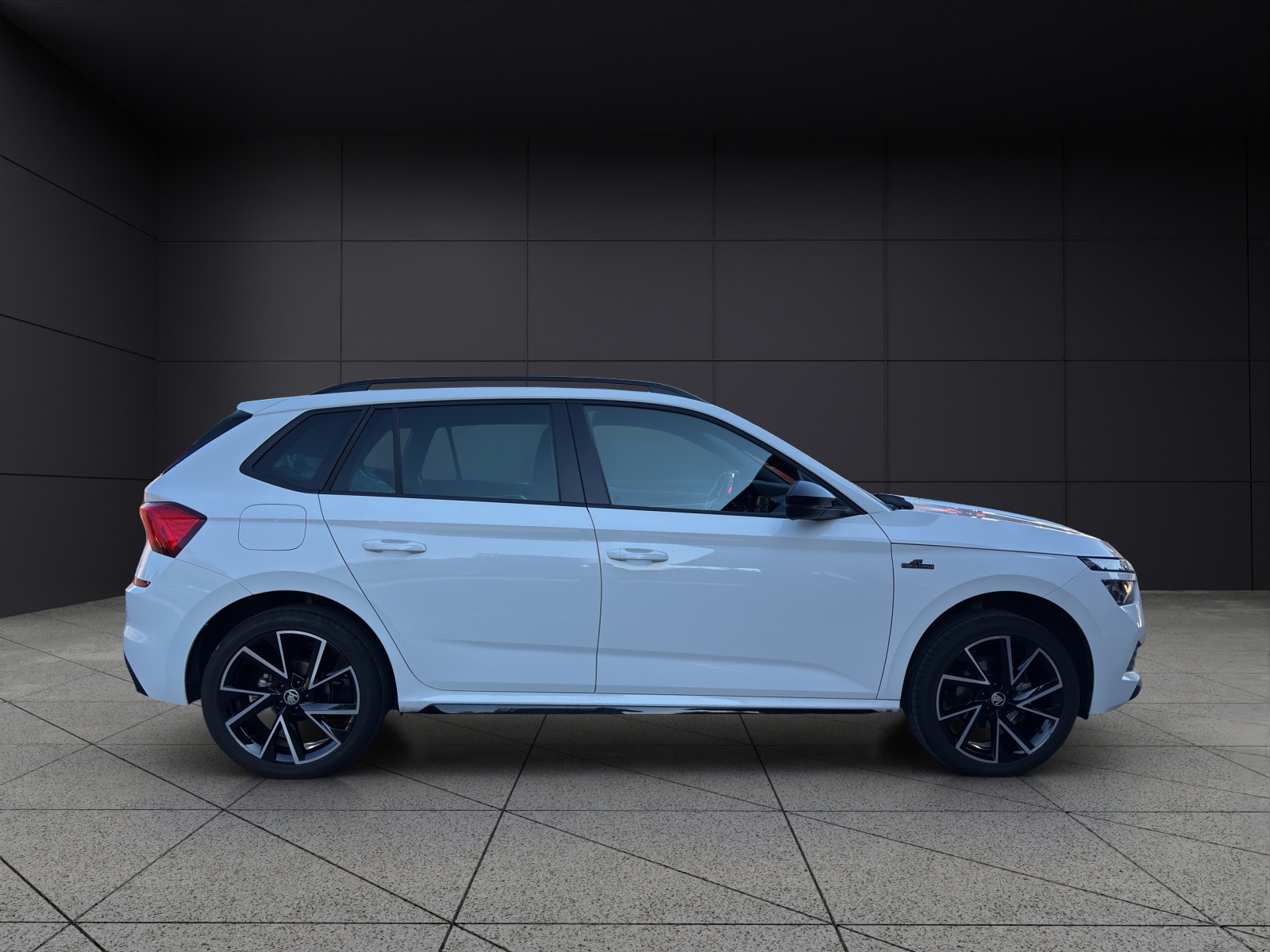 SKODA Kamiq 1.0 TSI Monte Carlo DSG-image-10