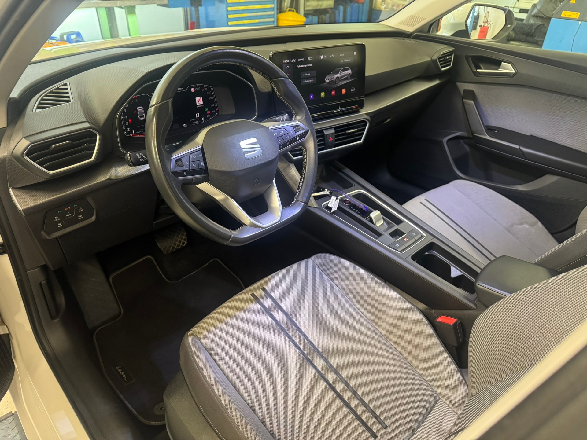 SEAT Leon ST 1.5 TGI FR DSG-image-8
