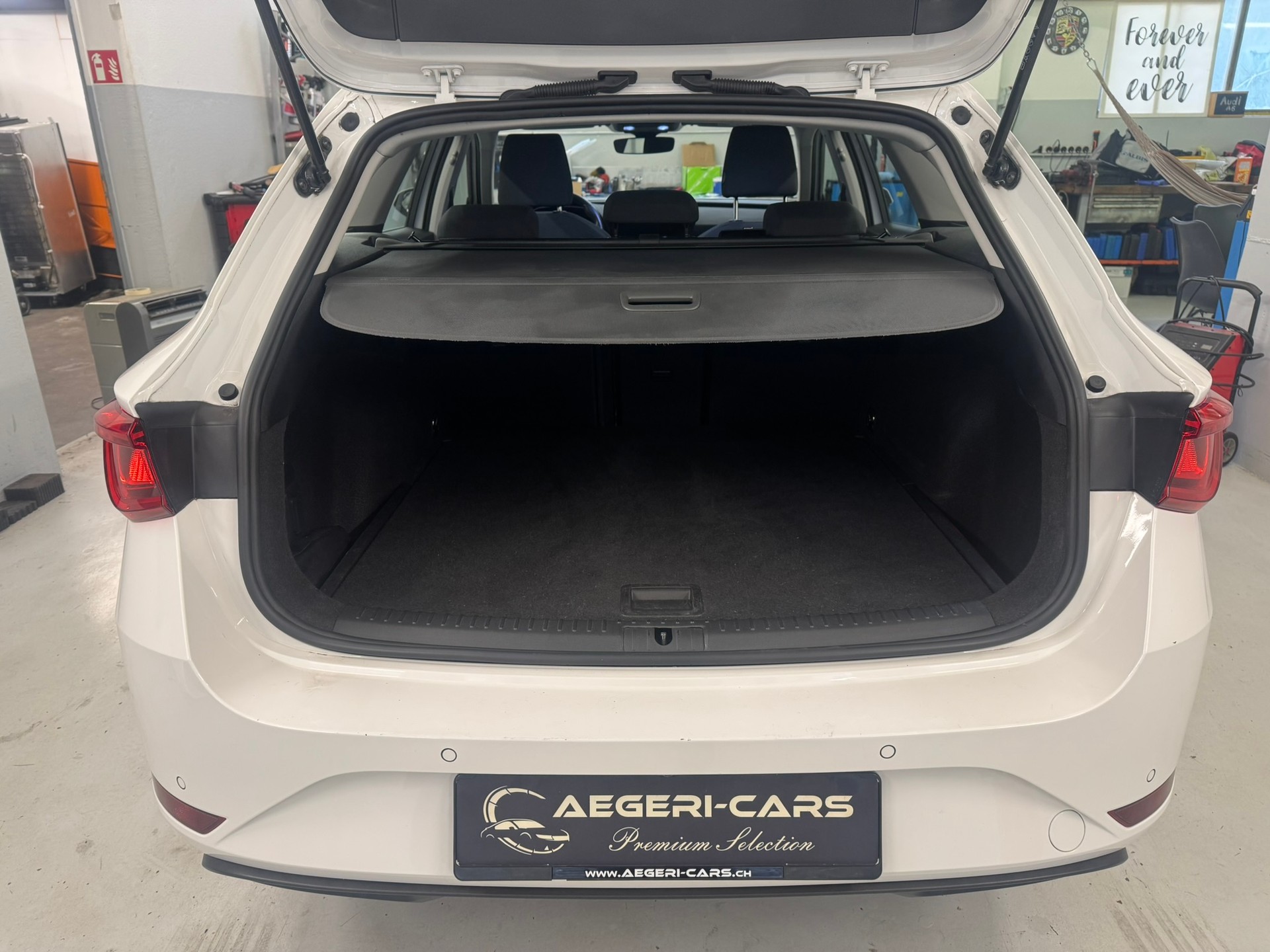 SEAT Leon ST 1.5 TGI FR DSG-image-6