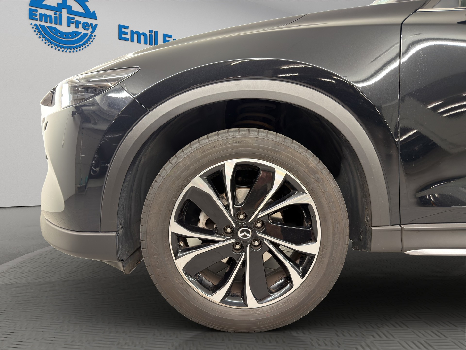 MAZDA CX-5 2.5 Newground AWD-showroom-element-3