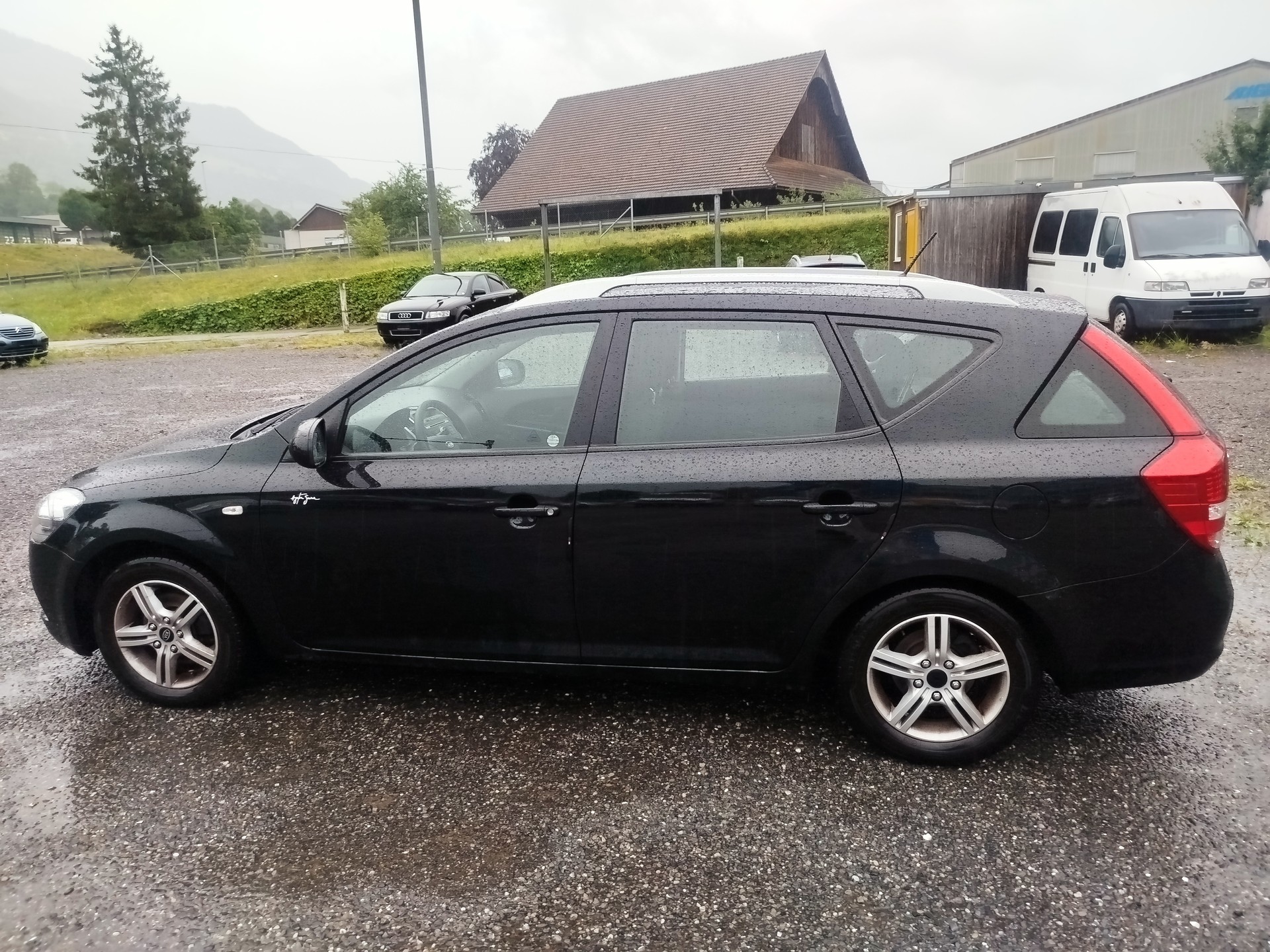 KIA Cee'd Sporty Wagon 1.6 16V Style-image-5