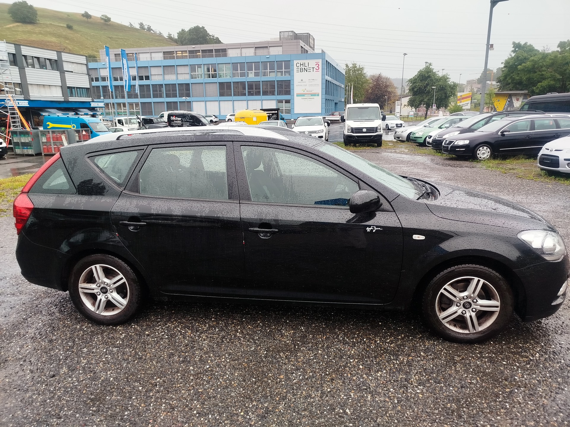 KIA Cee'd Sporty Wagon 1.6 16V Style-image-1