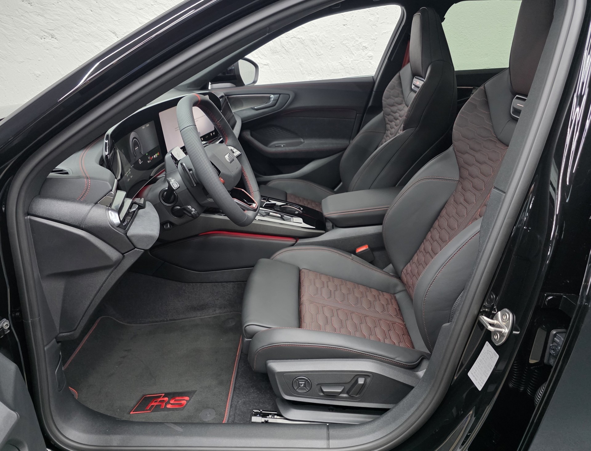AUDI RS5 Avant 2.9 V6 TFSI e quattro T-Tronic-image-9