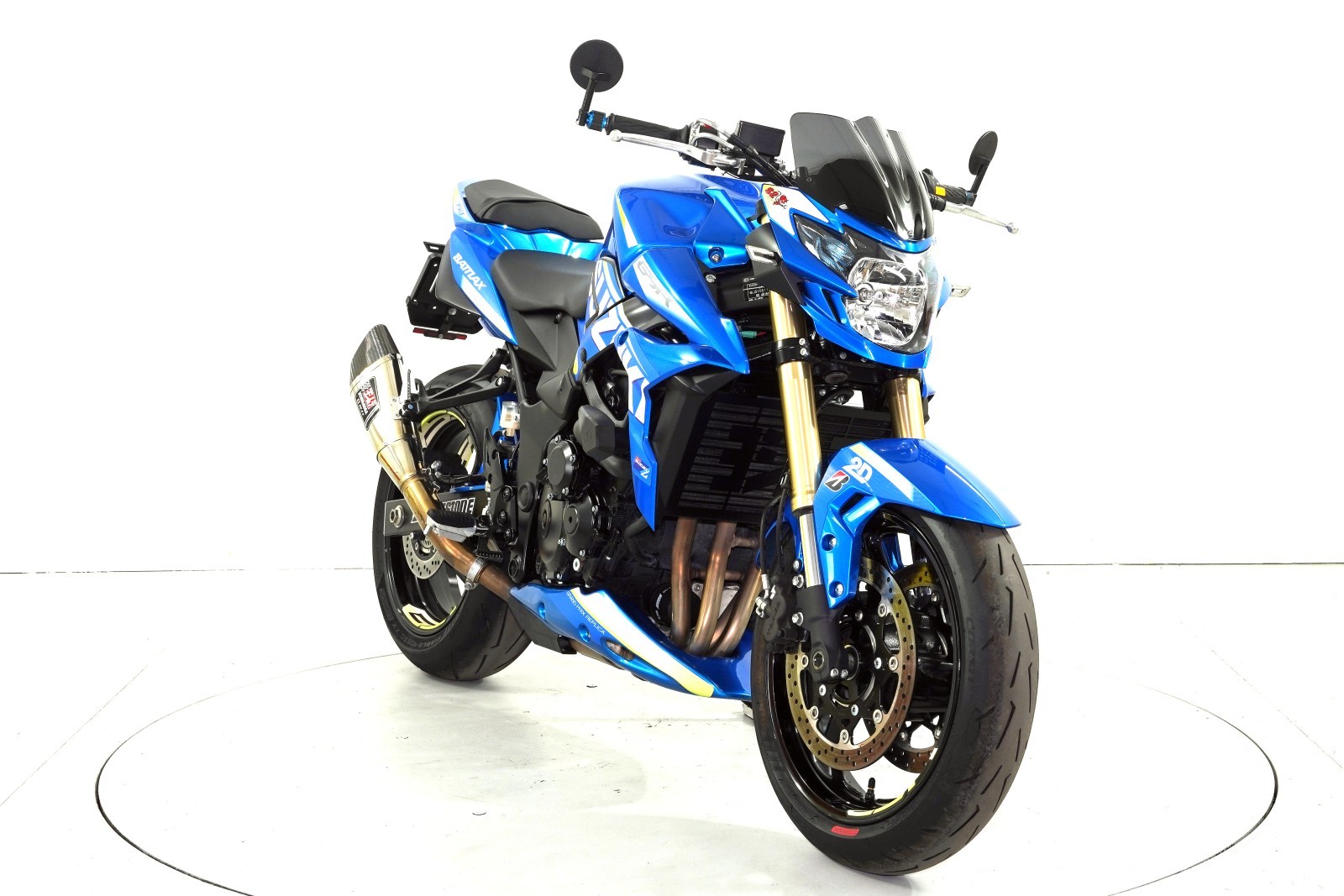 SUZUKI GSR 750 ABS-image-1
