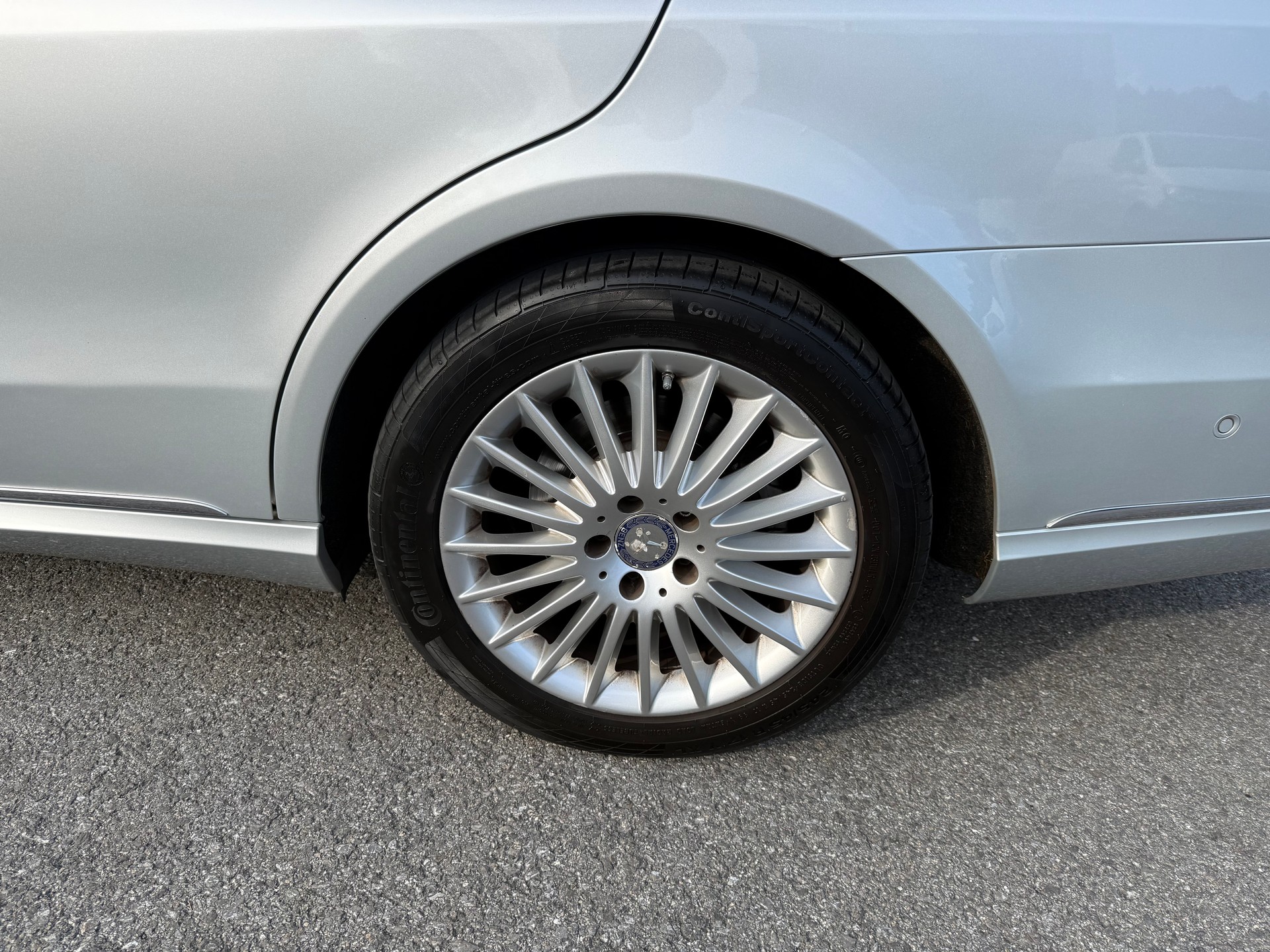 MERCEDES-BENZ E 350 BlueTEC Elégance 4Matic 7G-Tronic-image-16
