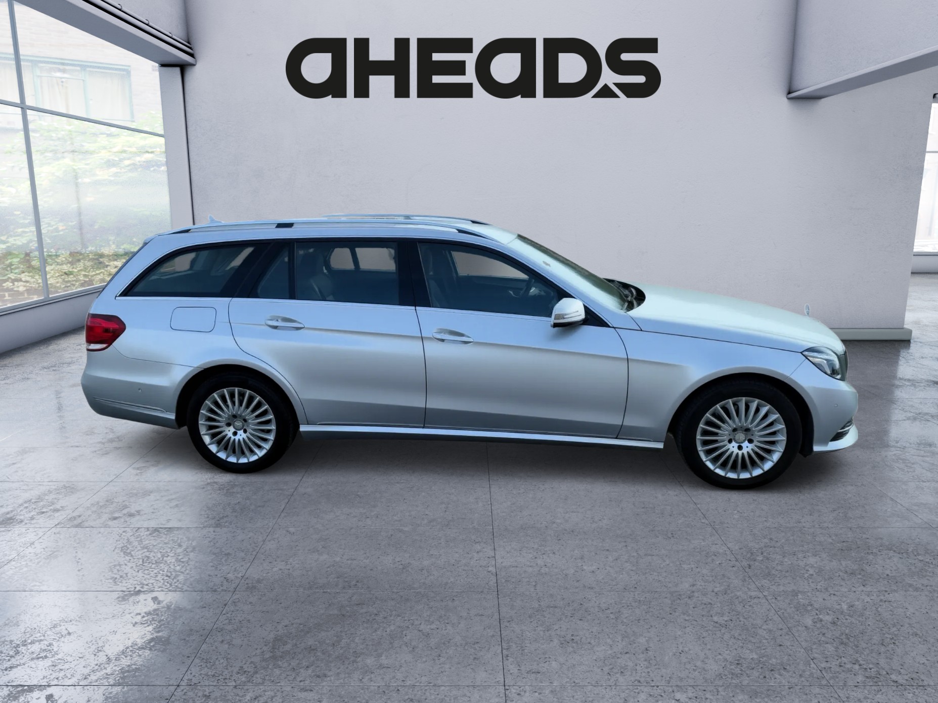 MERCEDES-BENZ E 350 BlueTEC Elégance 4Matic 7G-Tronic-showroom-element-3