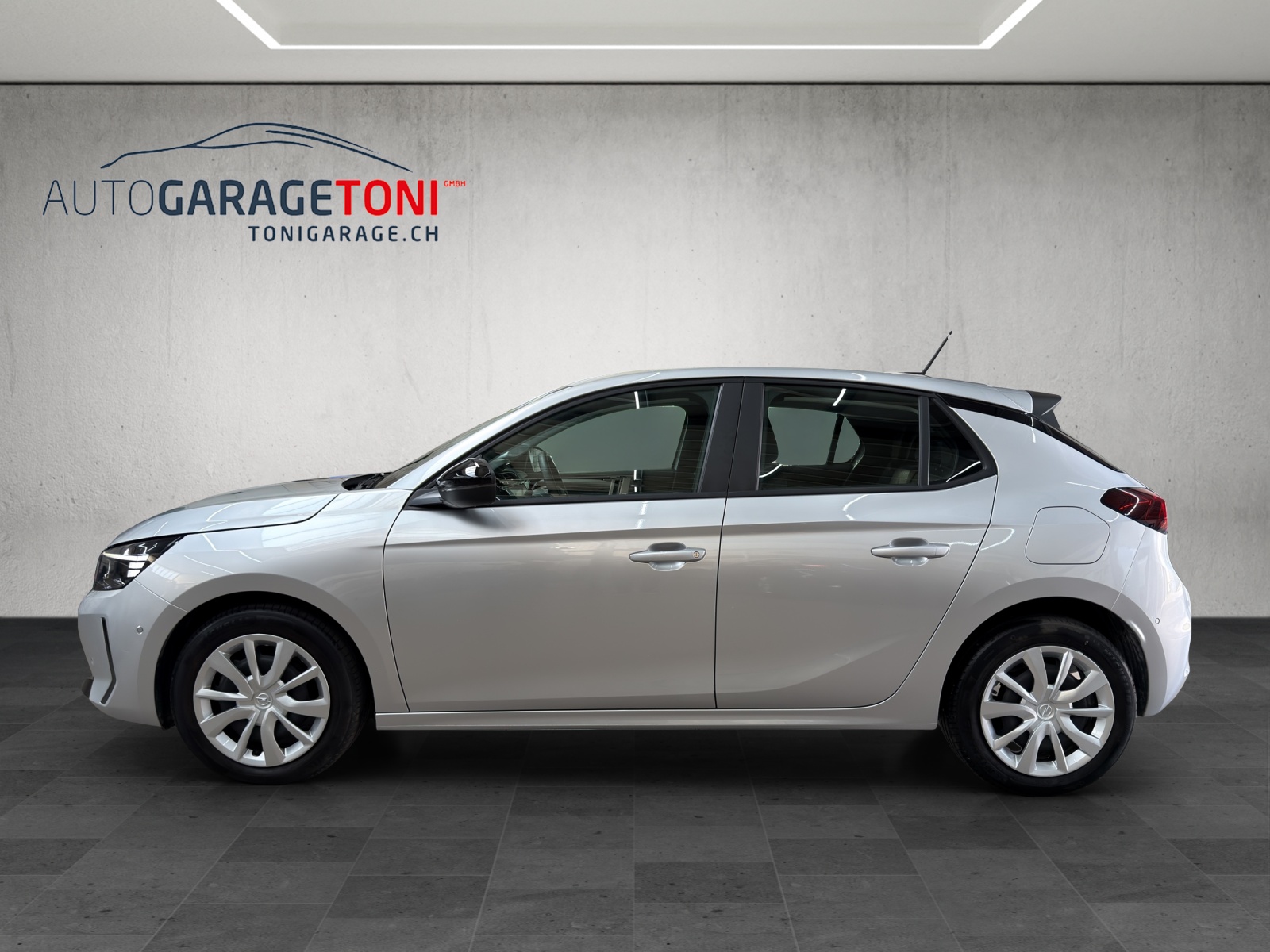 OPEL Corsa 1.2 TP Edition-showroom-element-3