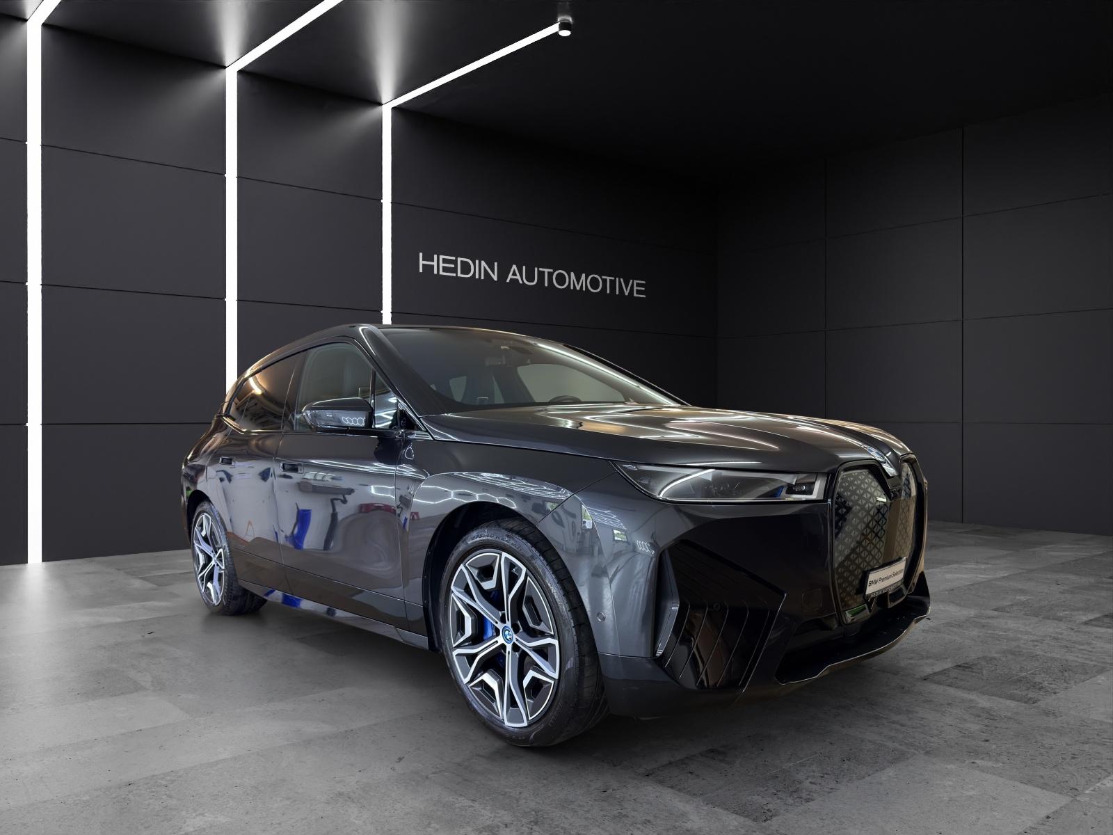 BMW iX xDrive50-image-6