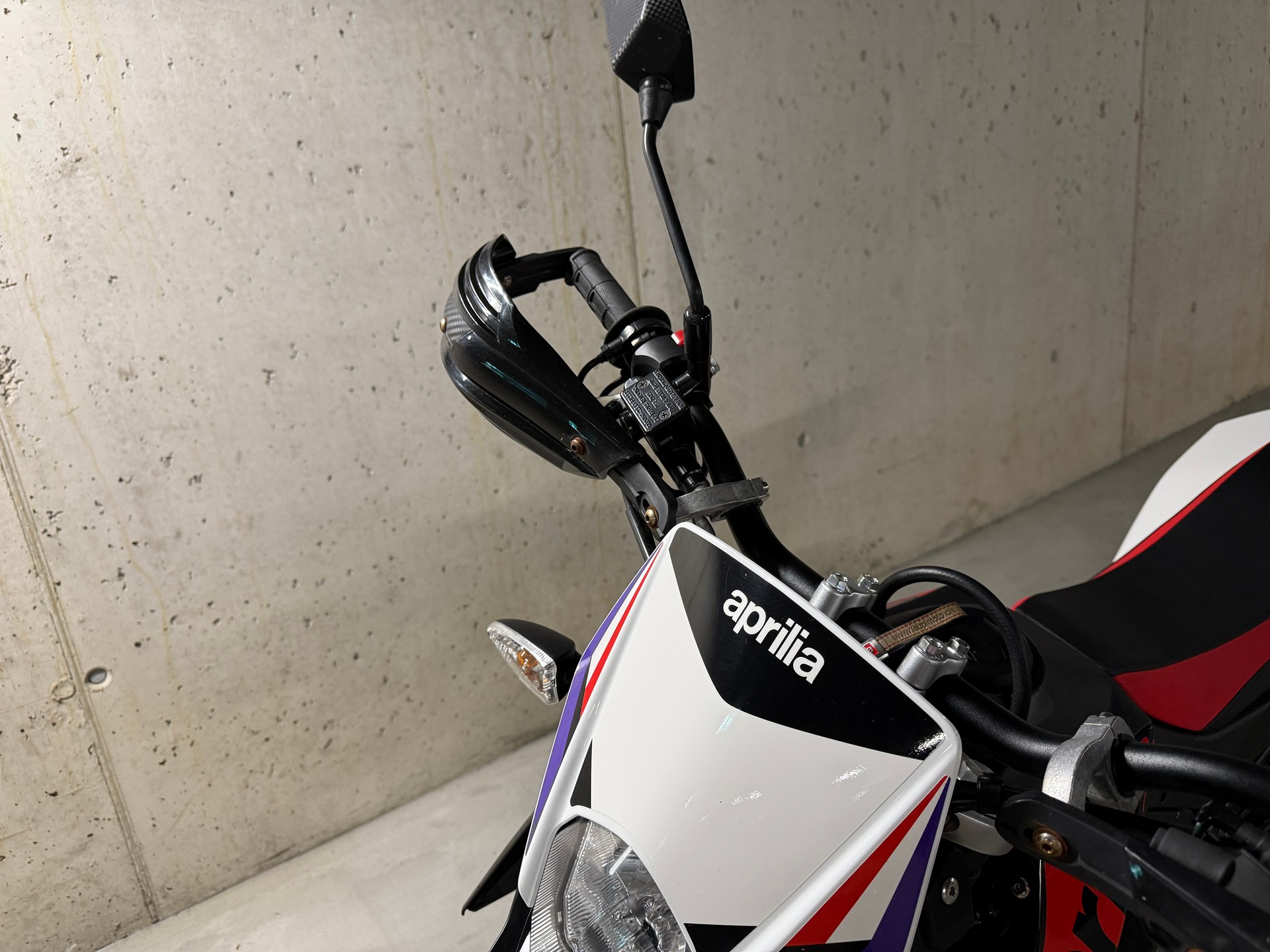 APRILIA SX 125-image-14