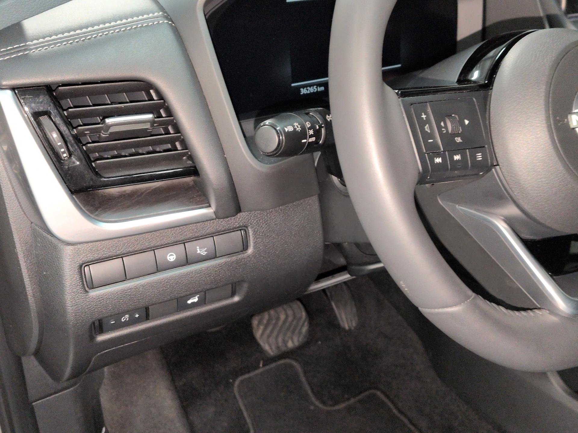 NISSAN X-Trail 1.5 VC-T e-Power 4WD 7 Sitze Tekna+-image-18