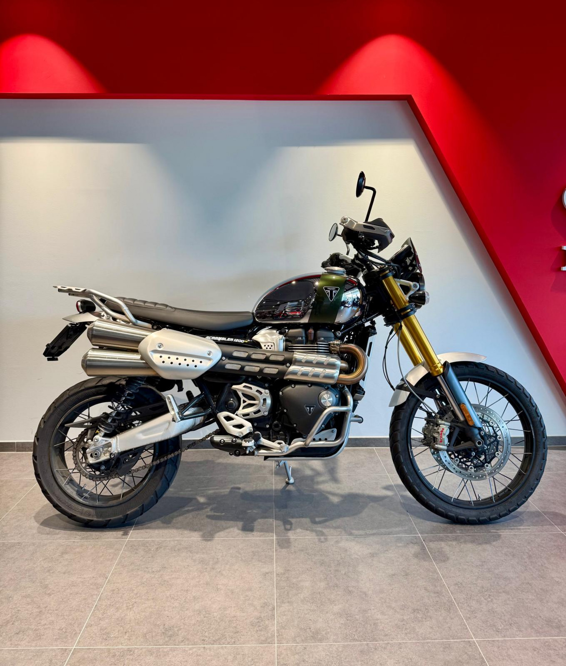 TRIUMPH Scrambler 1200 XE-showroom-element-2