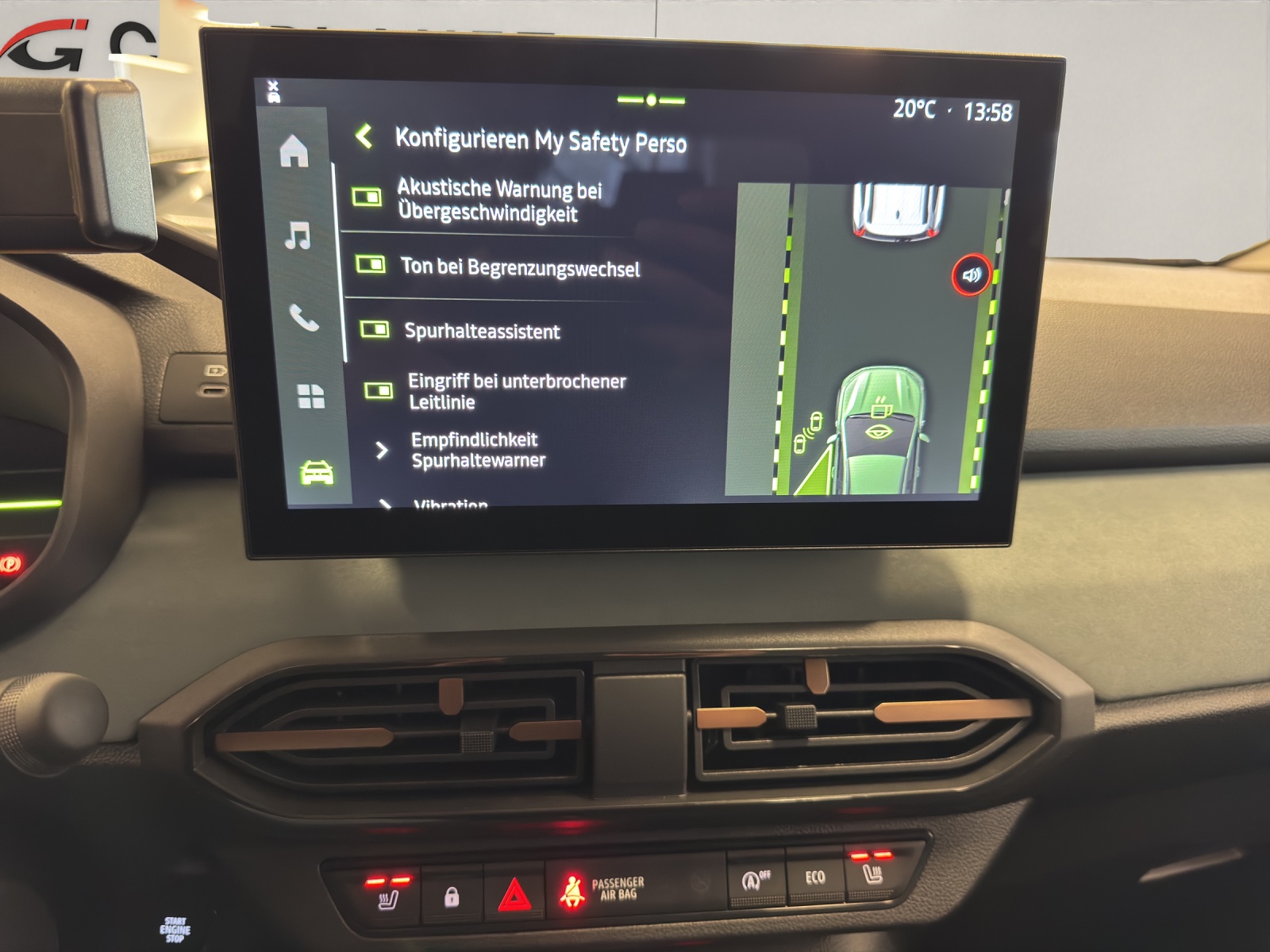 DACIA Jogger 1.0 TCe Extreme Demo-image-12