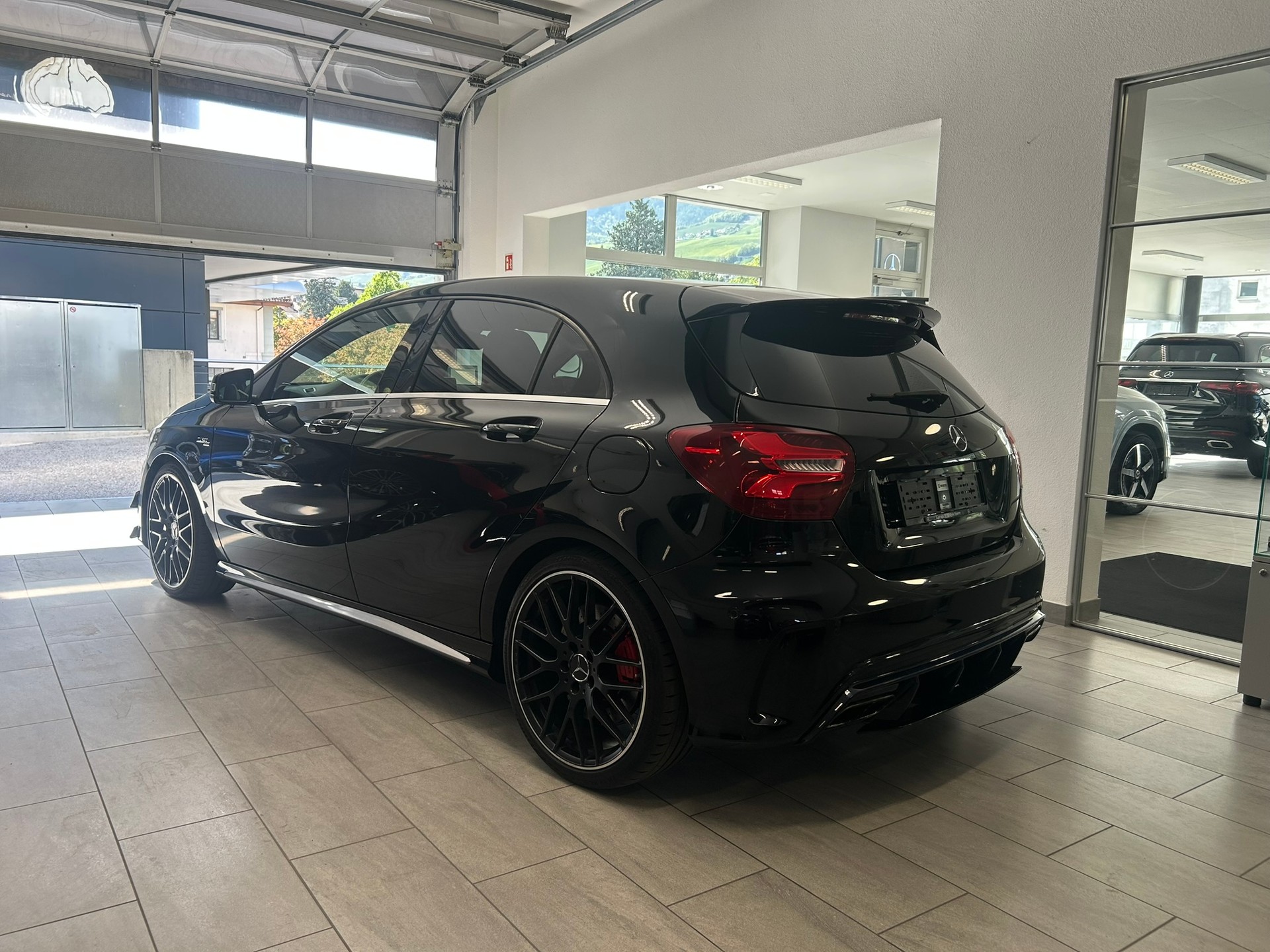 MERCEDES-BENZ A 45 AMG 4Matic Speedshift 7G-DCT-image-5