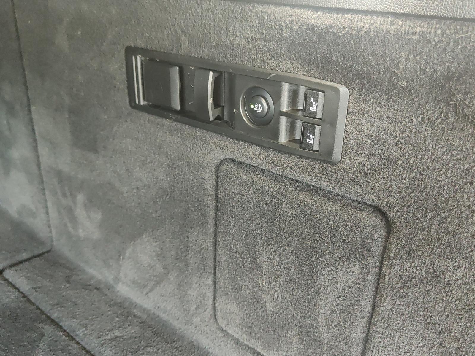 BMW iX I20 xDrive50-image-21