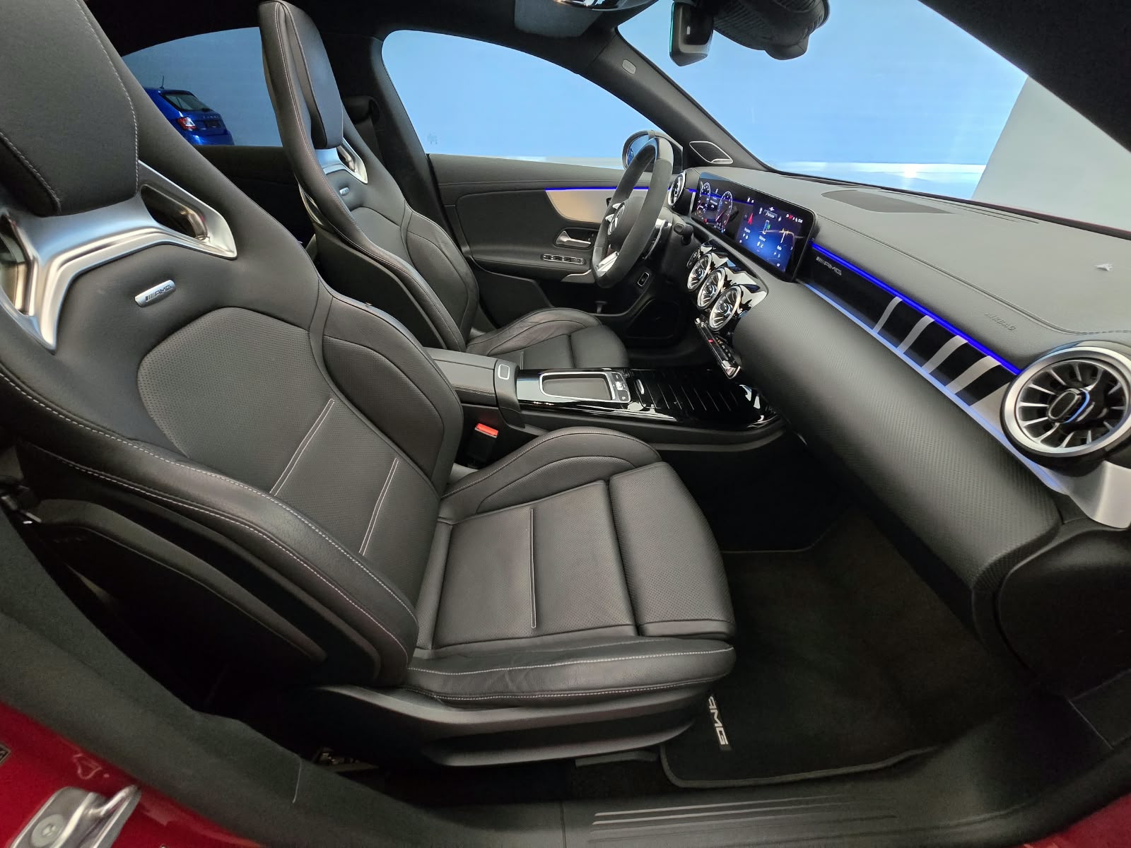 MERCEDES-BENZ CLA 45 S AMG 4Matic+ 8G-DCT-image-13