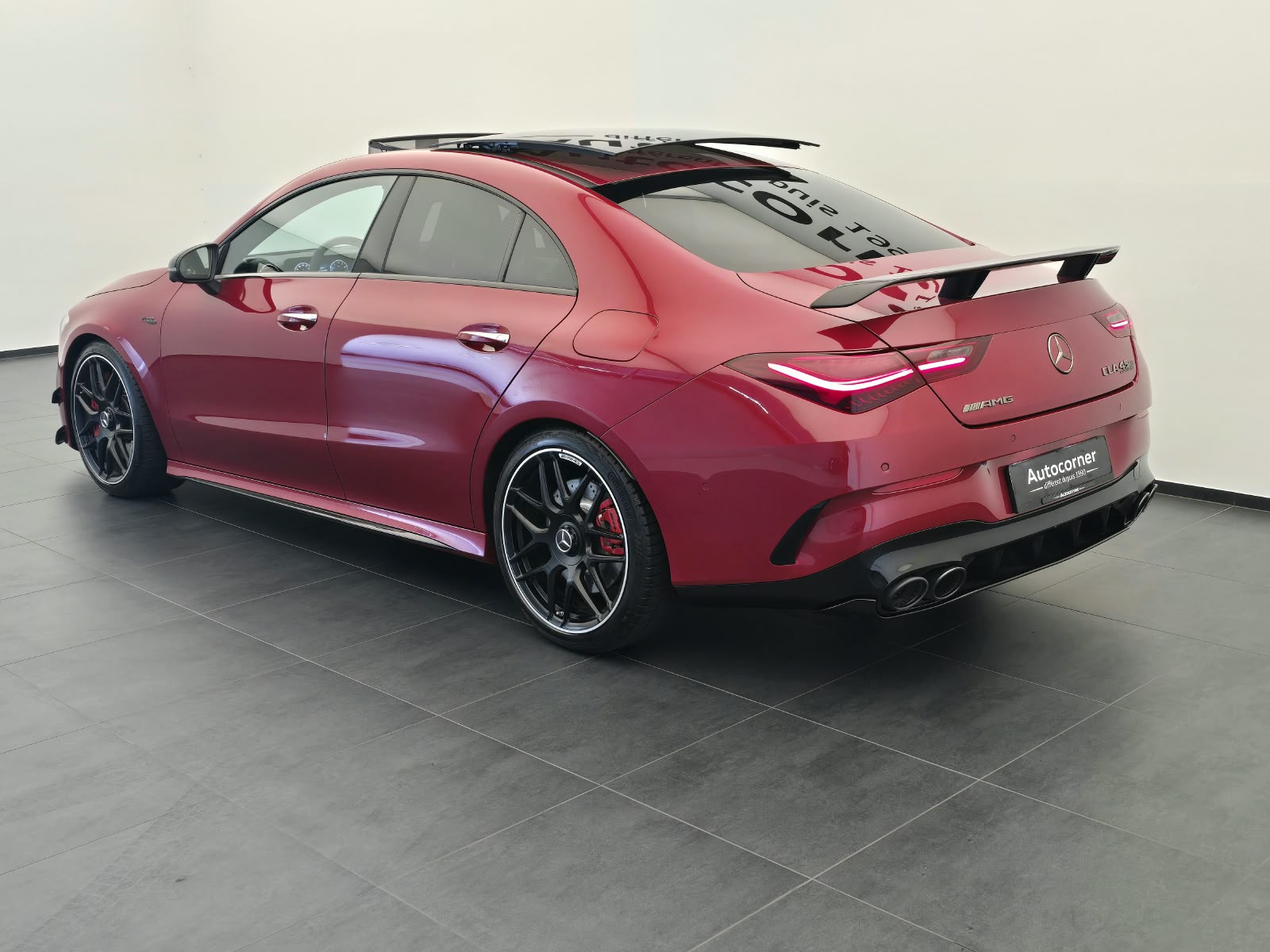 MERCEDES-BENZ CLA 45 S AMG 4Matic+ 8G-DCT-image-9