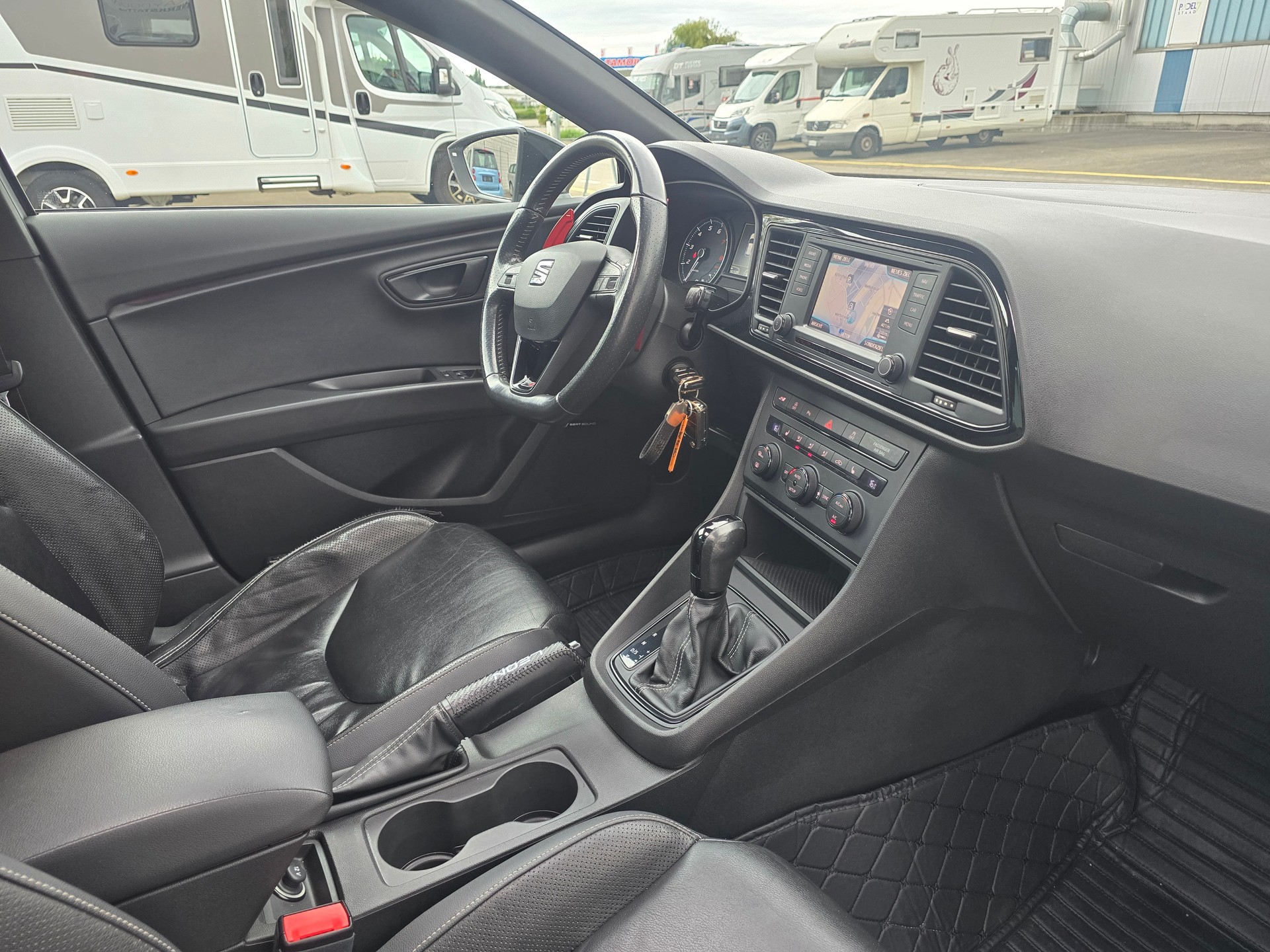 SEAT Leon 2.0 TSI Cupra 280 DSG-image-14