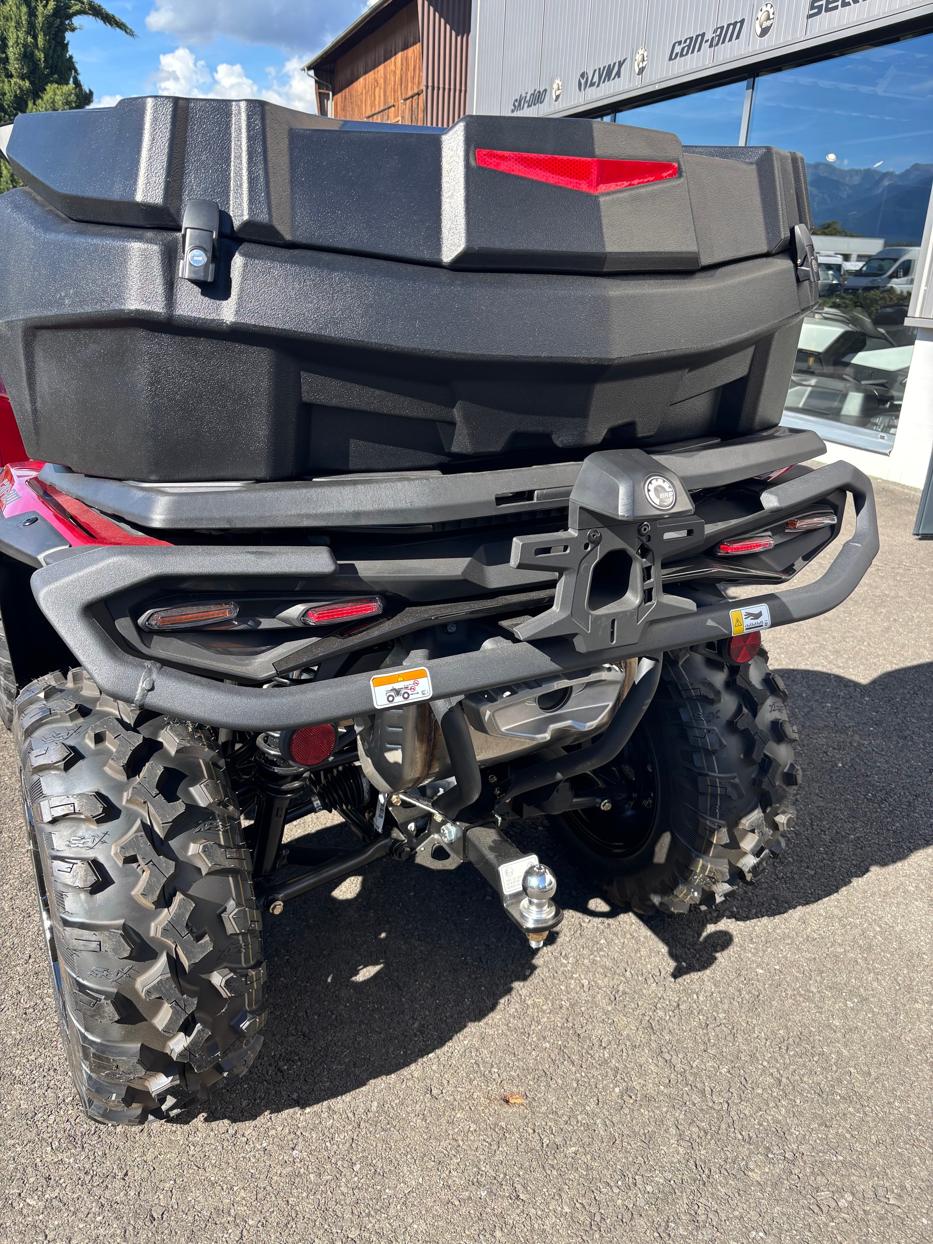 CAN-AM Outlander 850 XT ABS-image-3