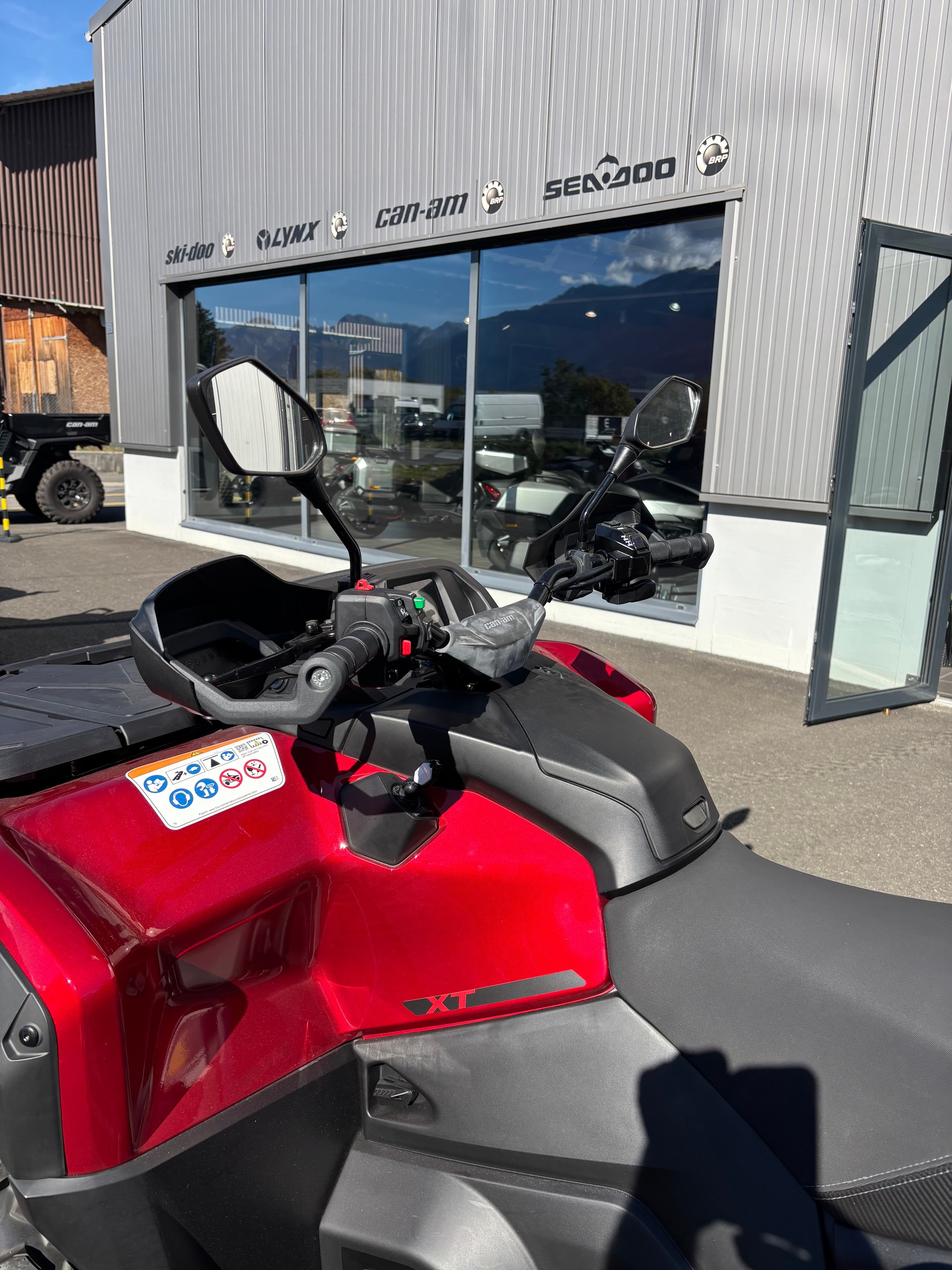CAN-AM Outlander 850 XT ABS-image-5