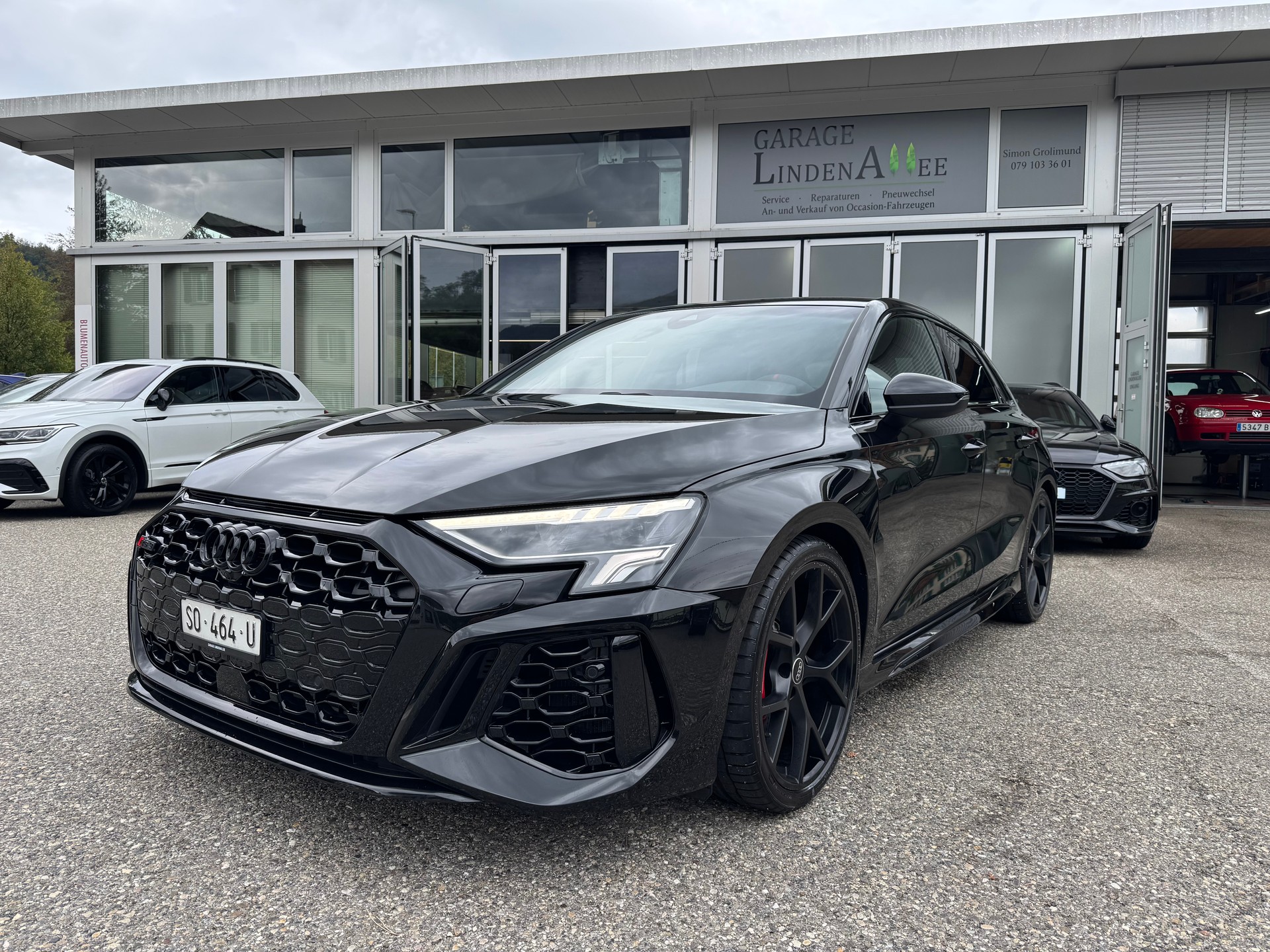 AUDI RS3 Sportback 2.5 TSI quattro S-tronic-showroom-element-1