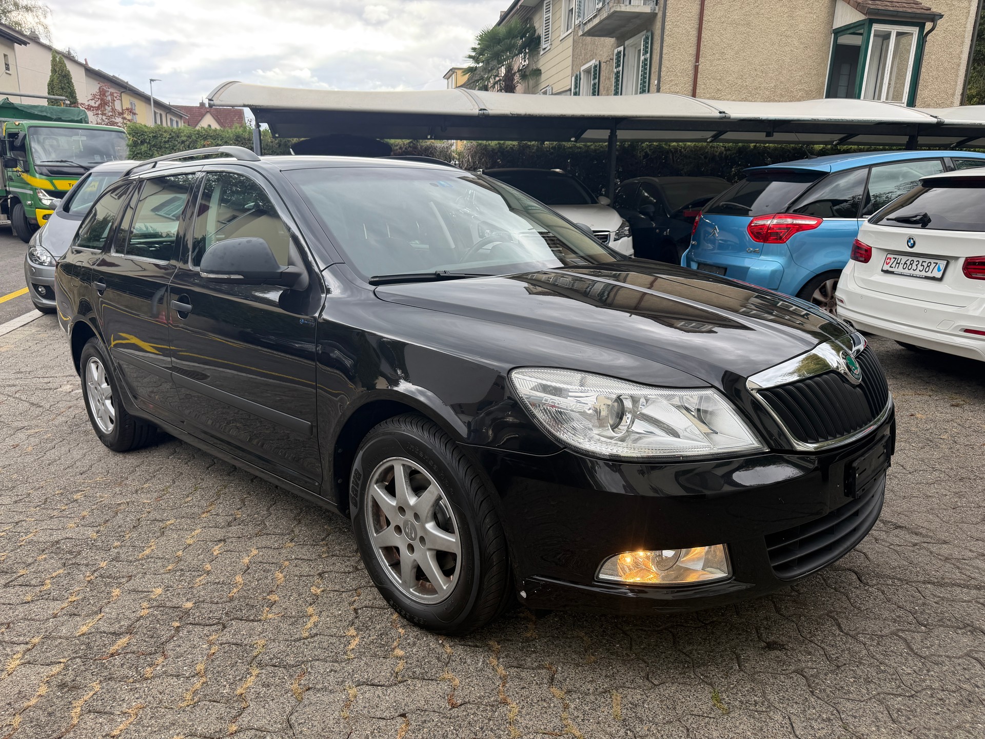 SKODA Octavia Combi 1.4 TSI Family MIT GARANTIE MÖGLICH