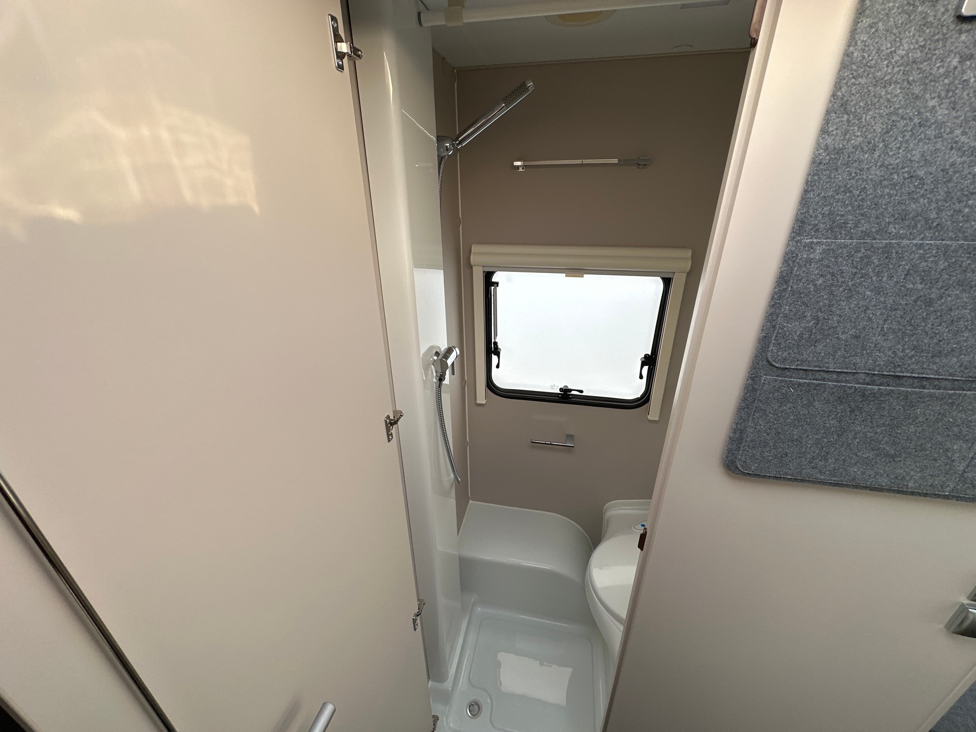 ADRIA Adora 502 UL-image-13