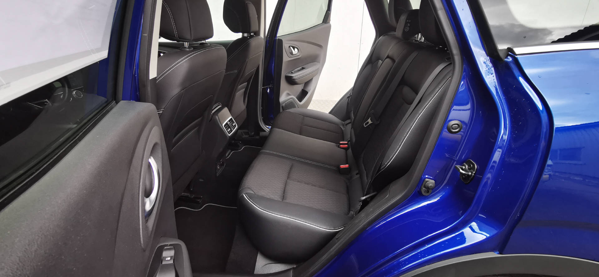 RENAULT Kadjar 1.8 Blue dCi Intens 4WD-image-13