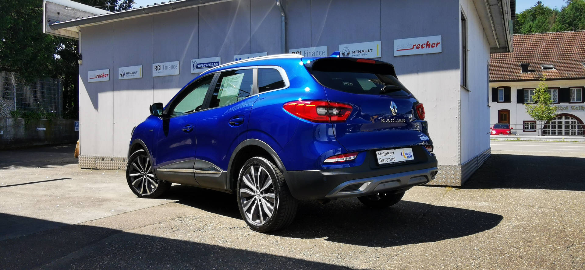 RENAULT Kadjar 1.8 Blue dCi Intens 4WD-image-2