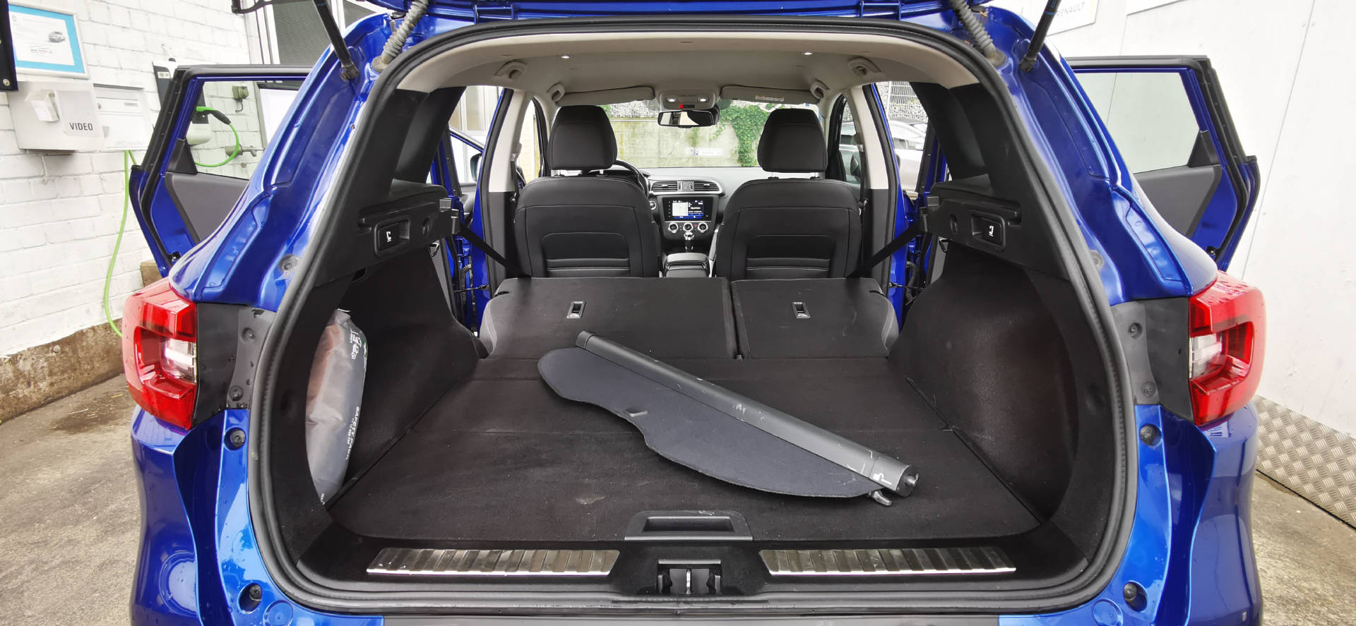 RENAULT Kadjar 1.8 Blue dCi Intens 4WD-image-15