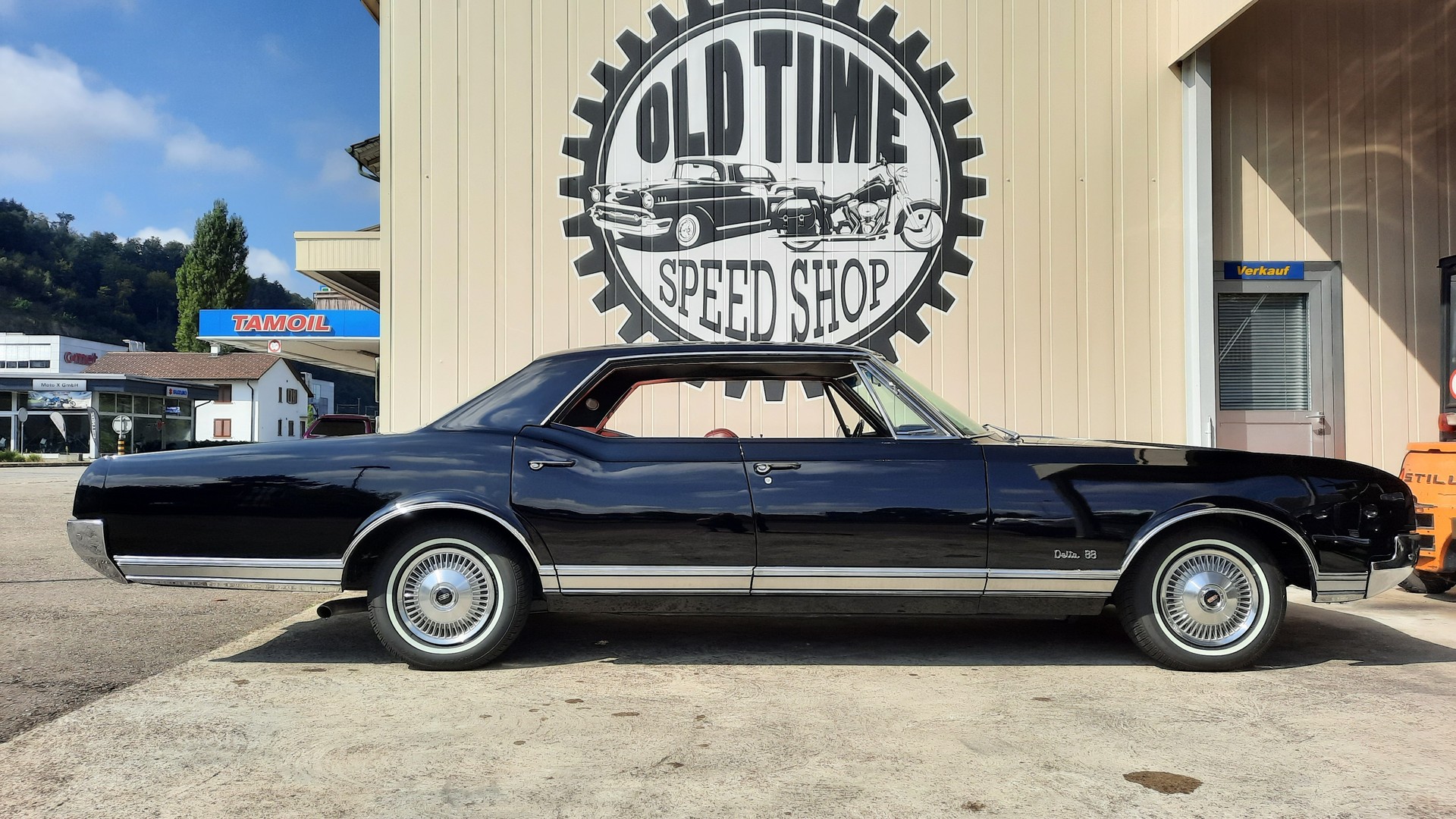 OLDSMOBILE 88-image-1