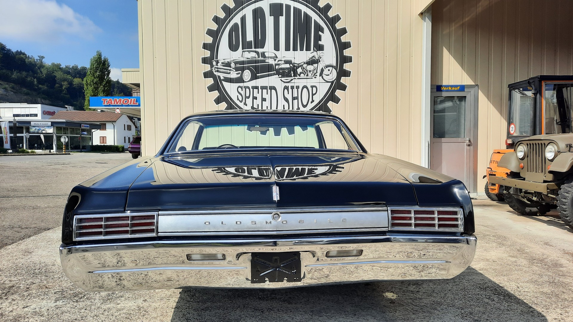 OLDSMOBILE 88-image-2