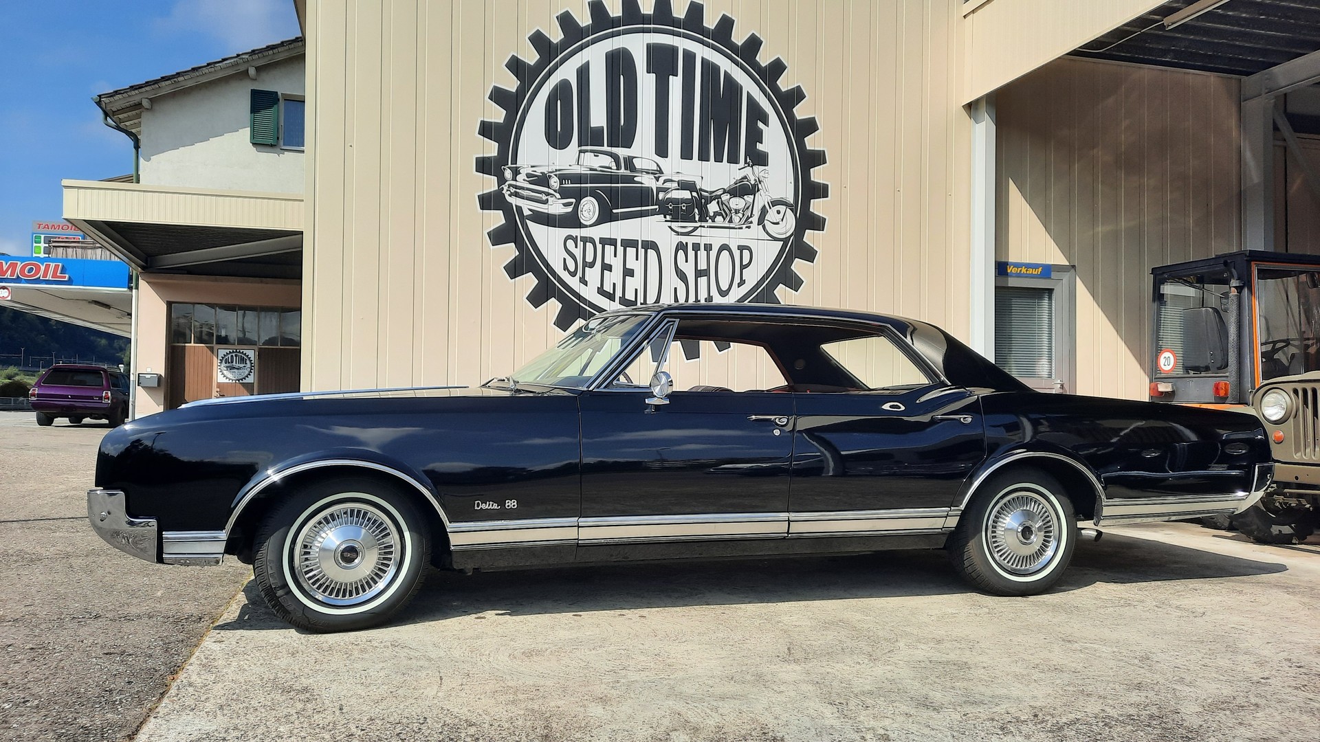 OLDSMOBILE 88