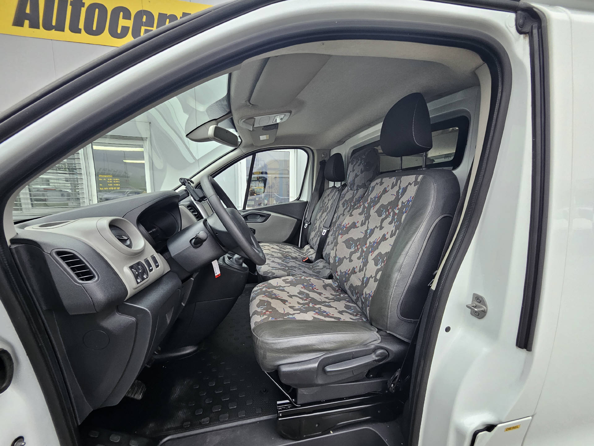 RENAULT Trafic Kaw. 2.9 t L2 H2 1.6 dCi 125 TwinTurbo Business * Hochdach *-image-6