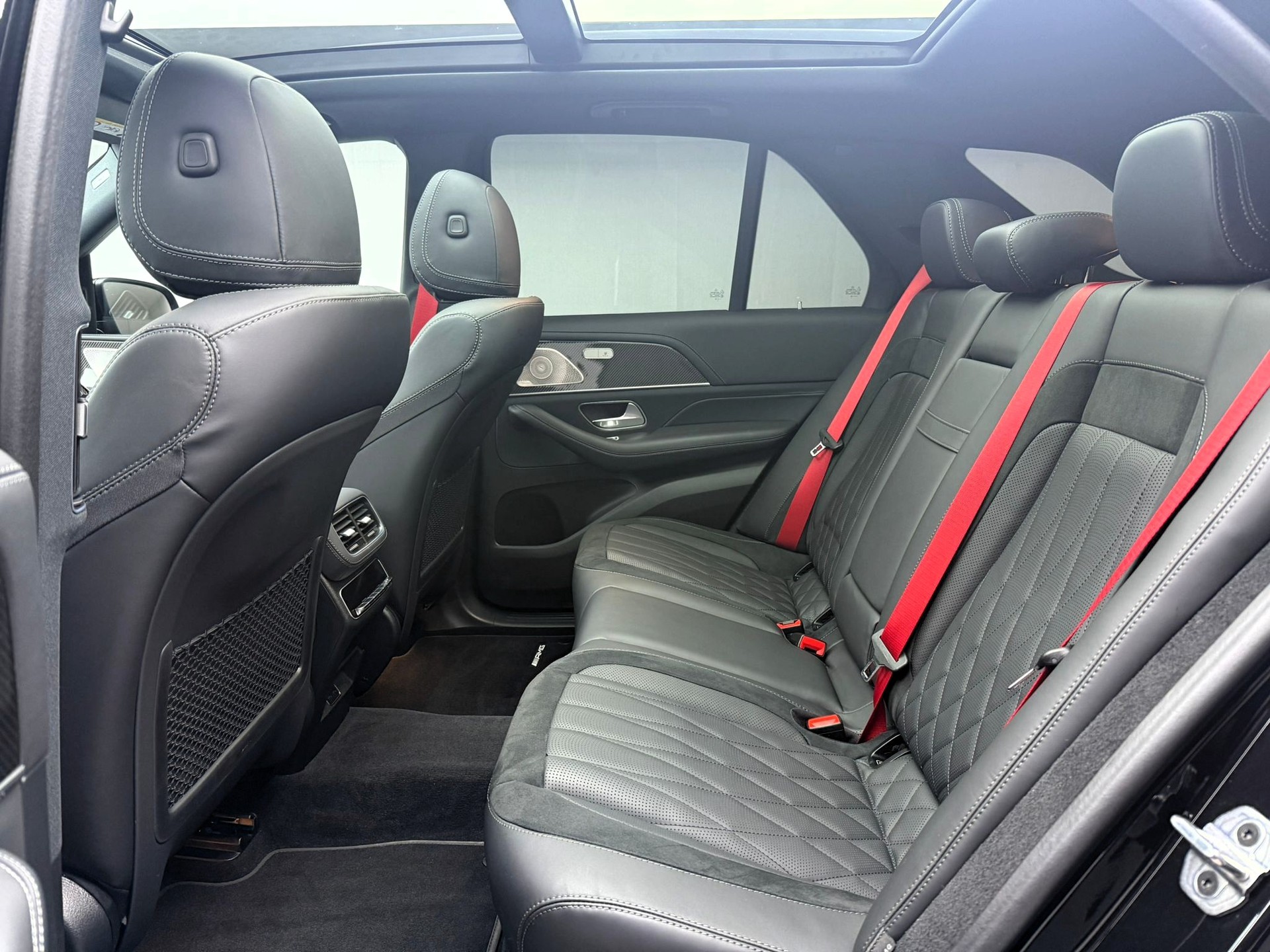 MERCEDES-BENZ GLE 53 AMG 4Matic+ 9G-Speedshift-image-17