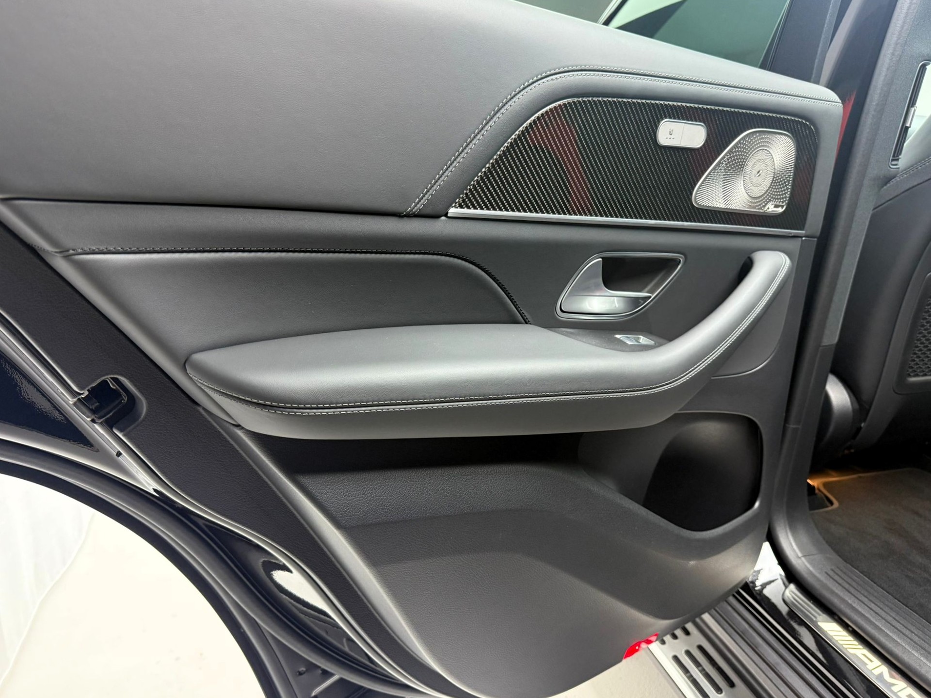 MERCEDES-BENZ GLE 53 AMG 4Matic+ 9G-Speedshift-image-21