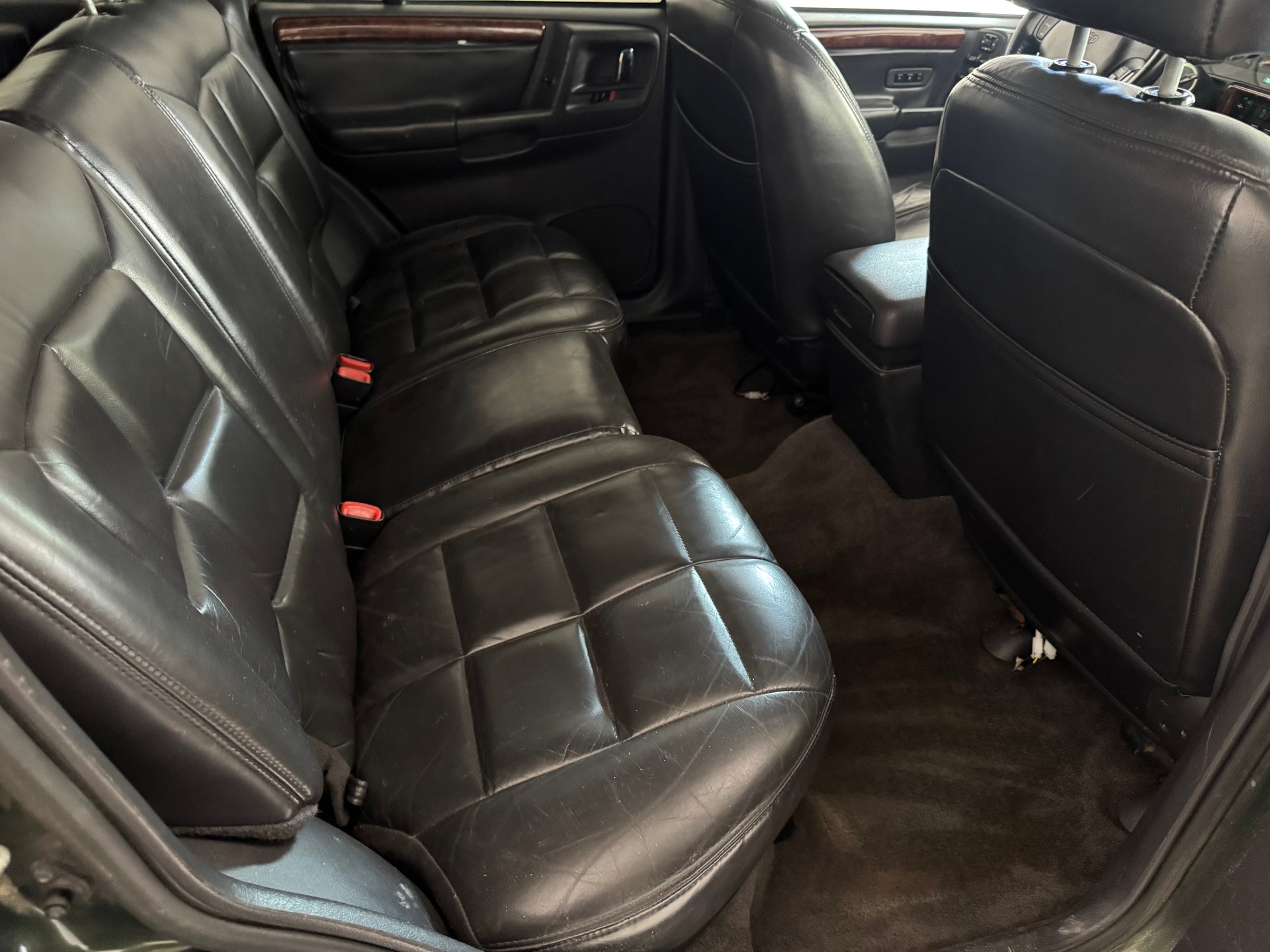 JEEP Grand Cherokee-image-12