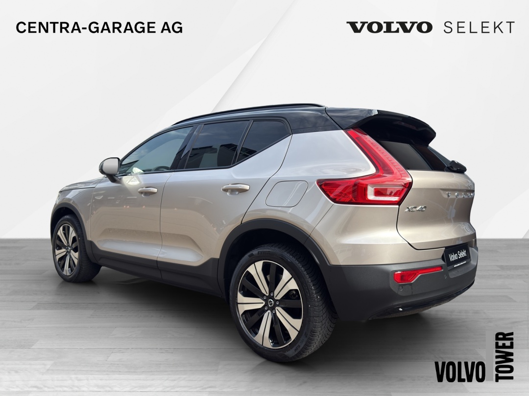 VOLVO XC40 Recharge P6 Plus FWD-image-5
