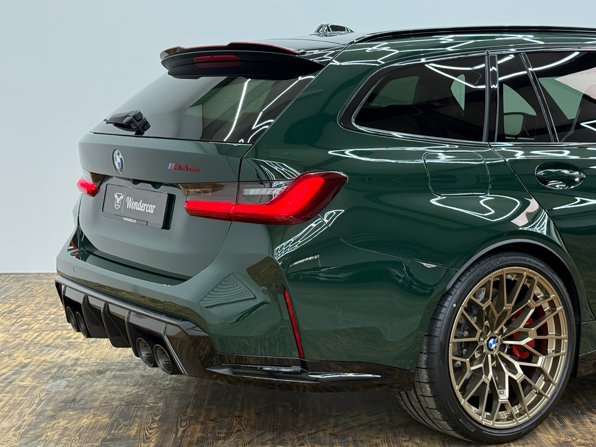 BMW M3 CS Touring xDrive-image-14