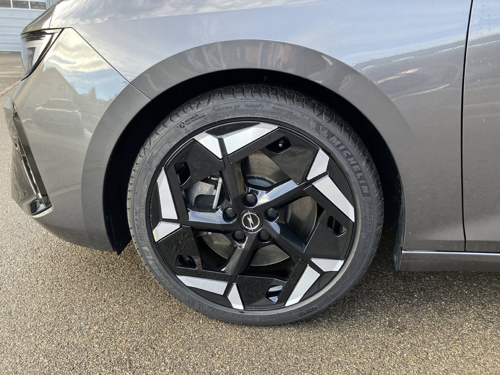 OPEL Astra Sports Tourer 1.6 PHEV Turbo GSe-image-3