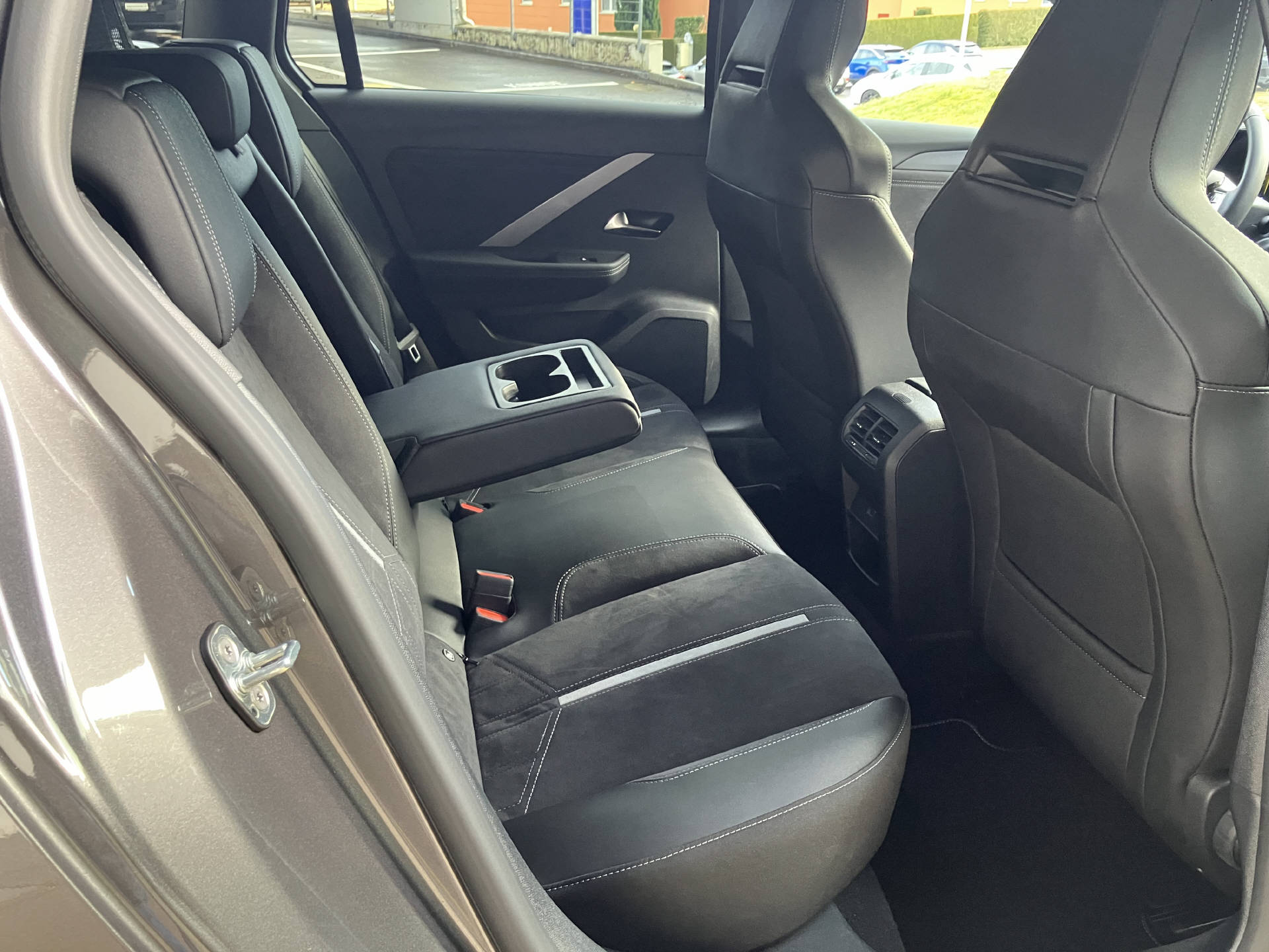 OPEL Astra Sports Tourer 1.6 PHEV Turbo GSe-image-5