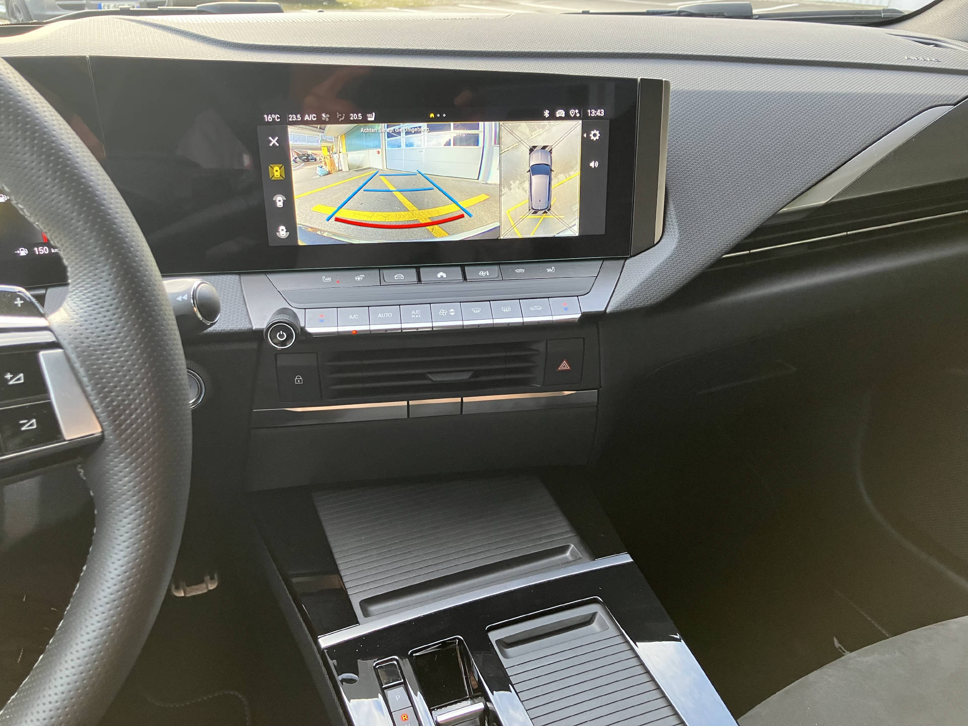 OPEL Astra Sports Tourer 1.6 PHEV Turbo GSe-image-8