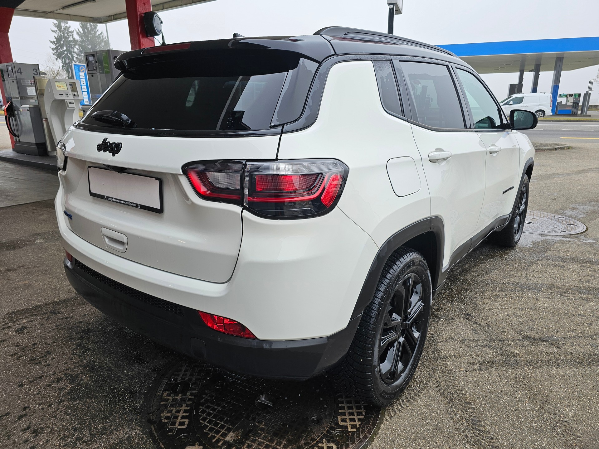 JEEP Compass 1.3 T PHEV Upland AWD-image-5