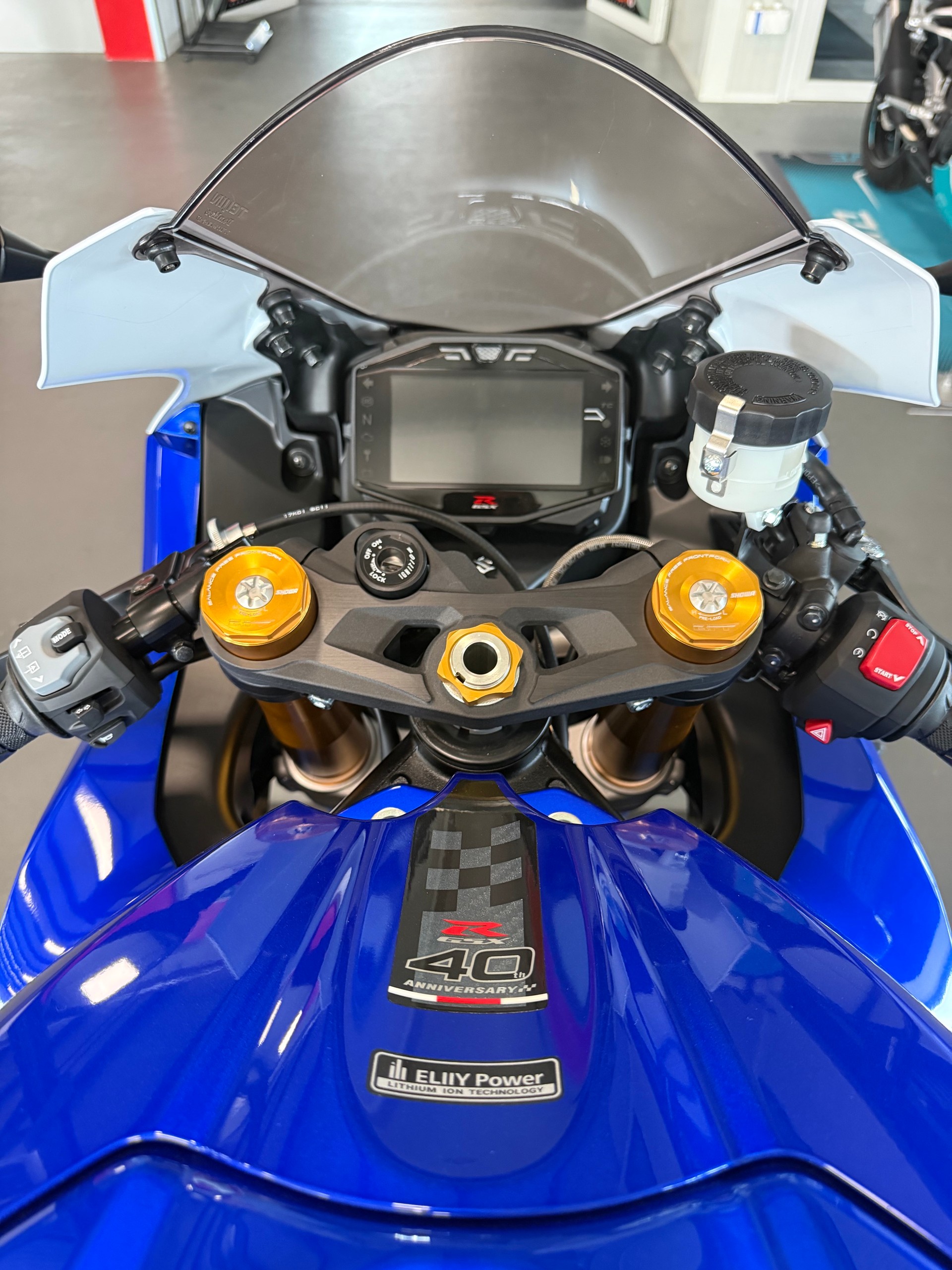 SUZUKI GSX-R1000R 40th Anniversary Edition-image-4