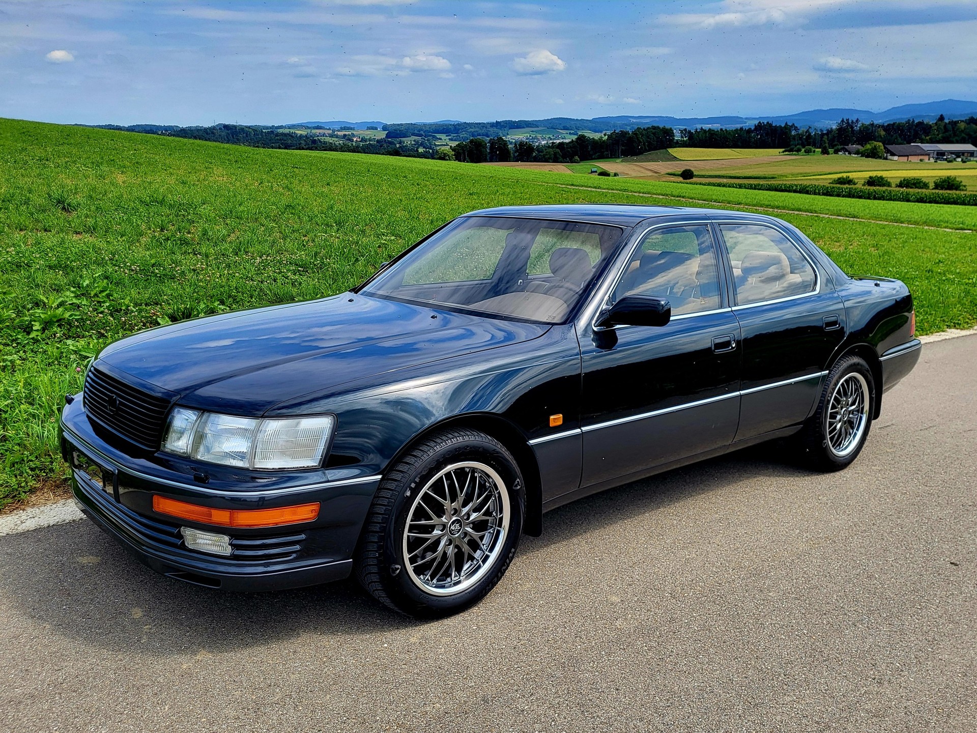 LEXUS LS 400 Automatic