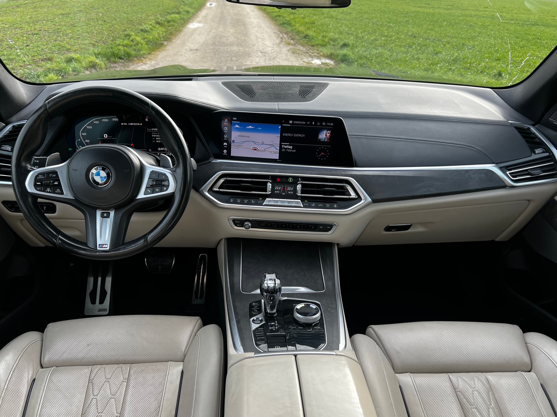 BMW X5 xDrive M50d Steptronic-image-9