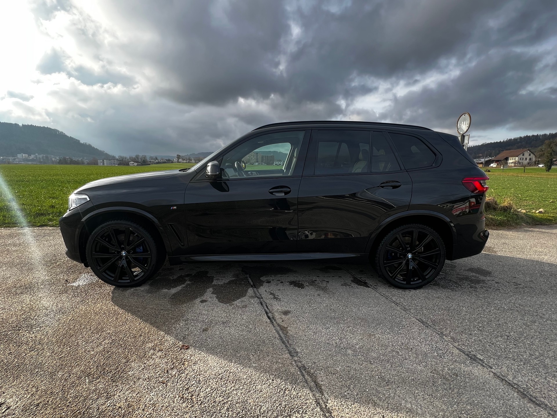 BMW X5 xDrive M50d Steptronic-image-1